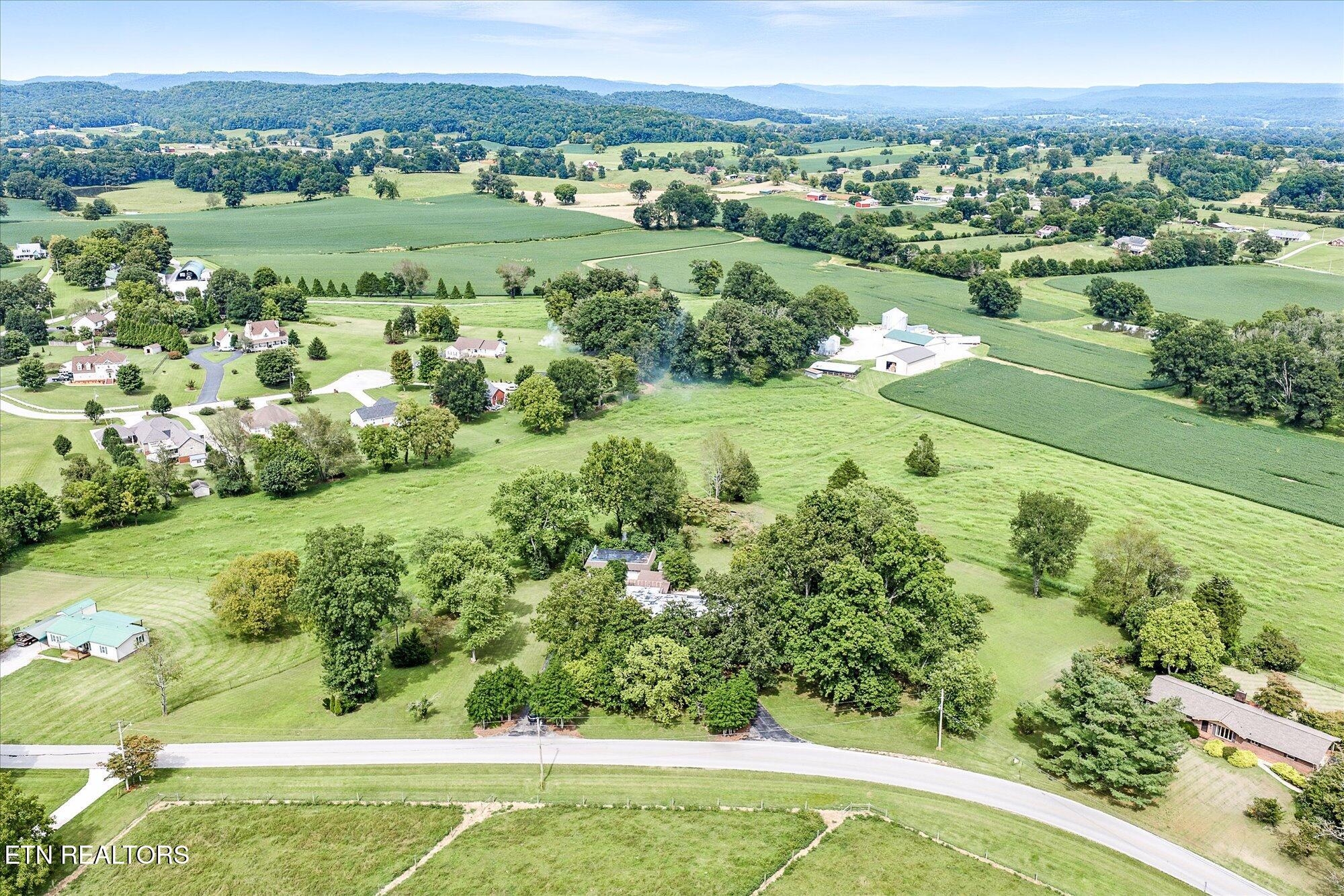 548 Turn Table Road Sparta TN 38583