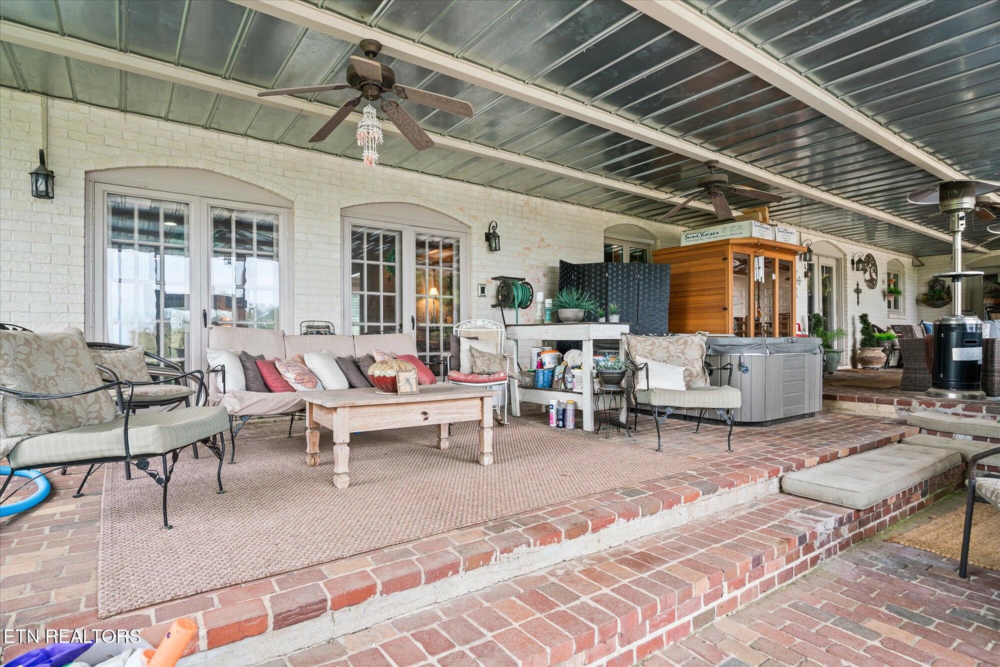 548 Turn Table Road Sparta TN 38583