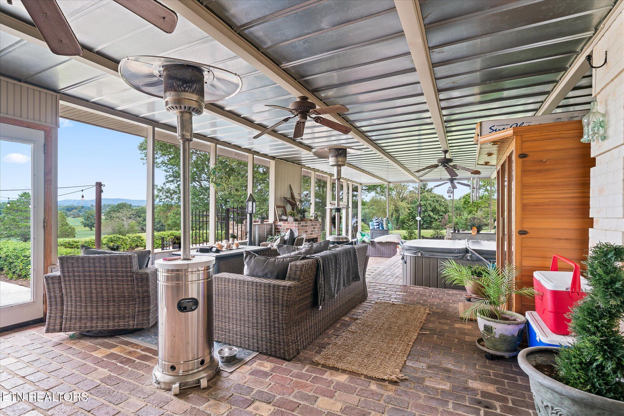 548 Turn Table Road Sparta TN 38583