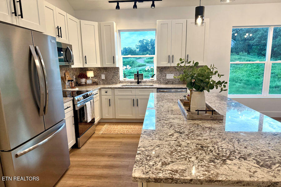 2314 Rock Gardens Drive Sevierville TN 37876