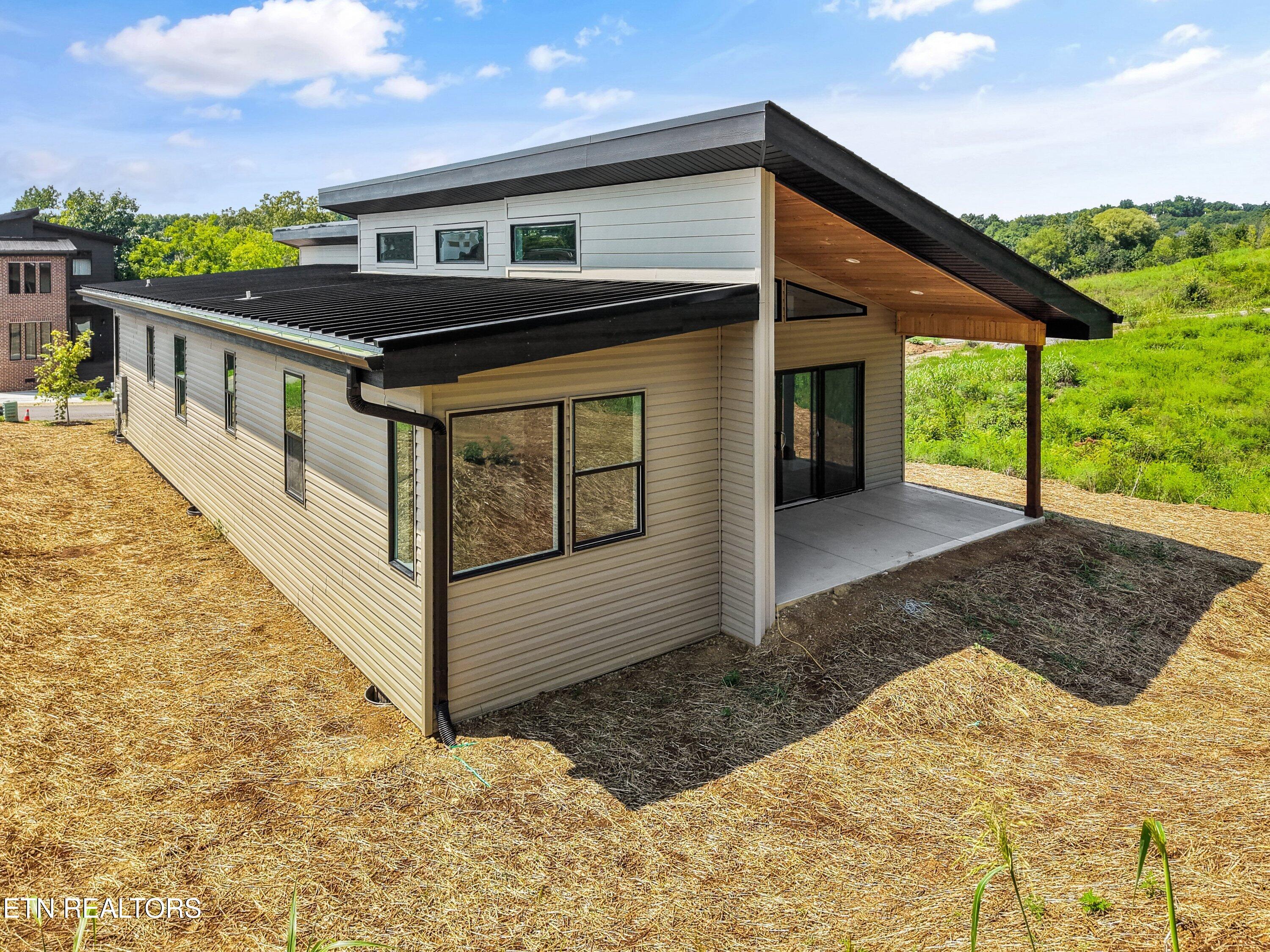 2314 Rock Gardens Drive Sevierville TN 37876