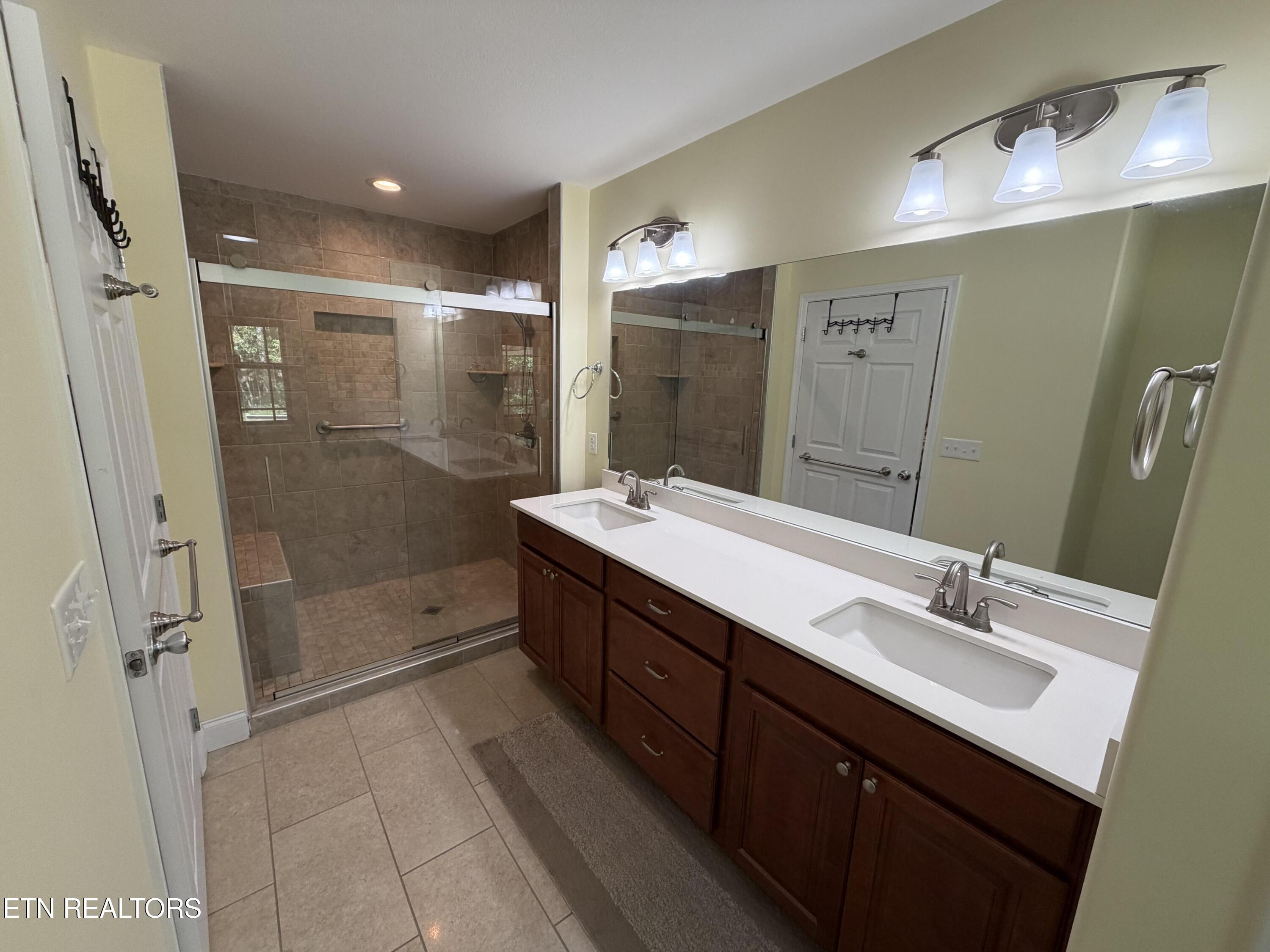 104 Bottom Drive Monterey TN 38574
