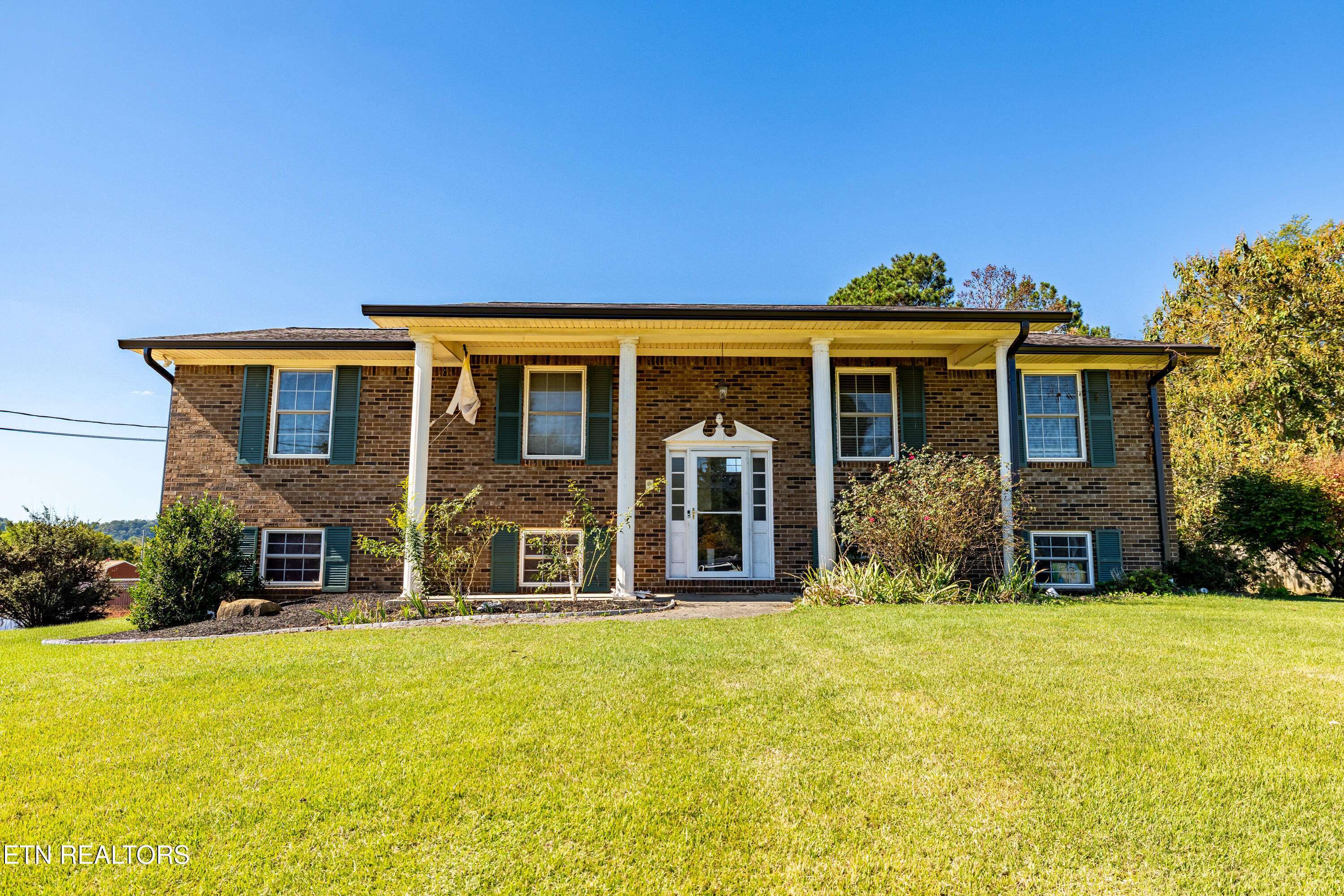 7325 Hallbrook Road Knoxville TN 37918
