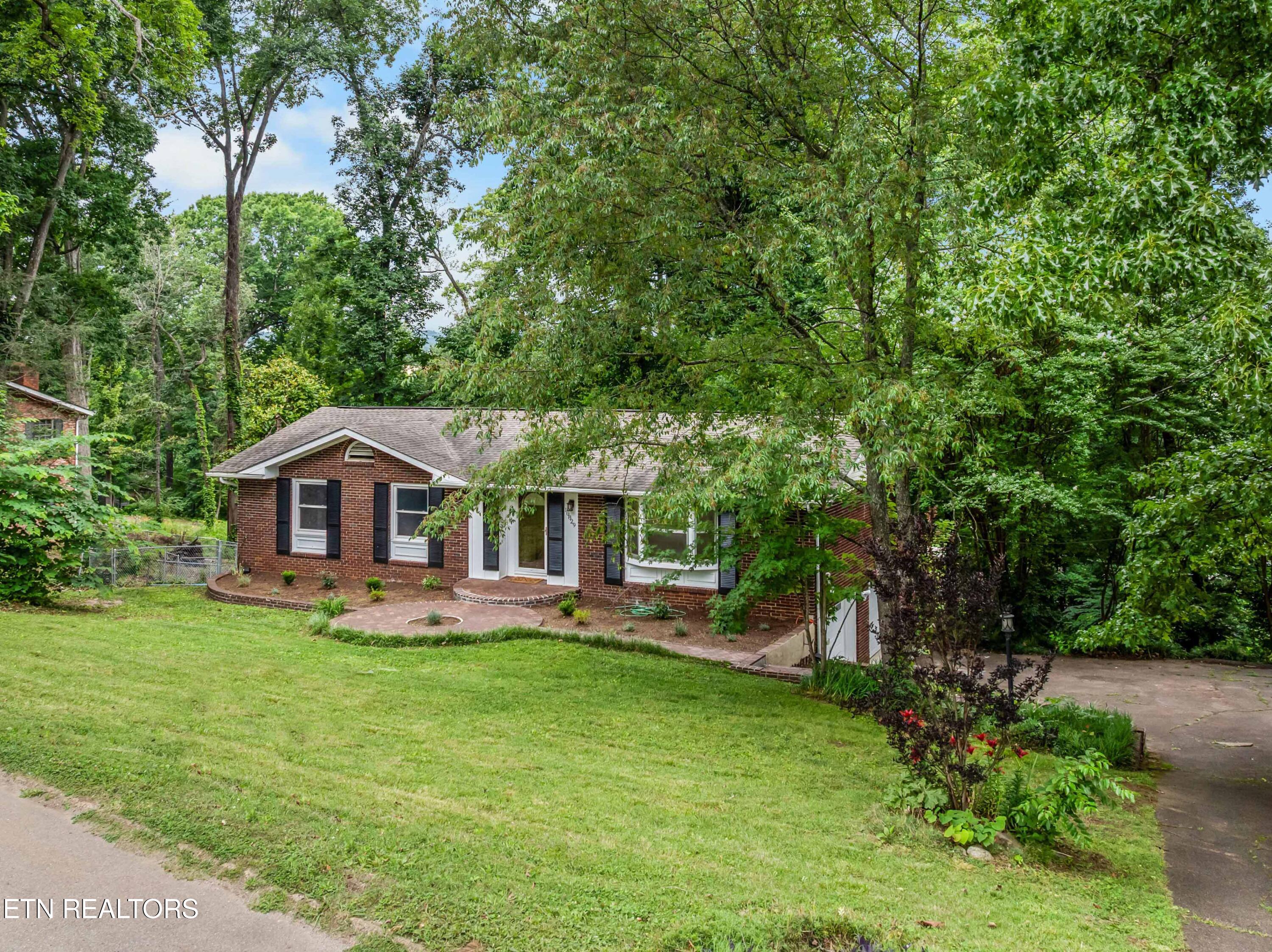 10829 Sonja Drive Knoxville TN 37934
