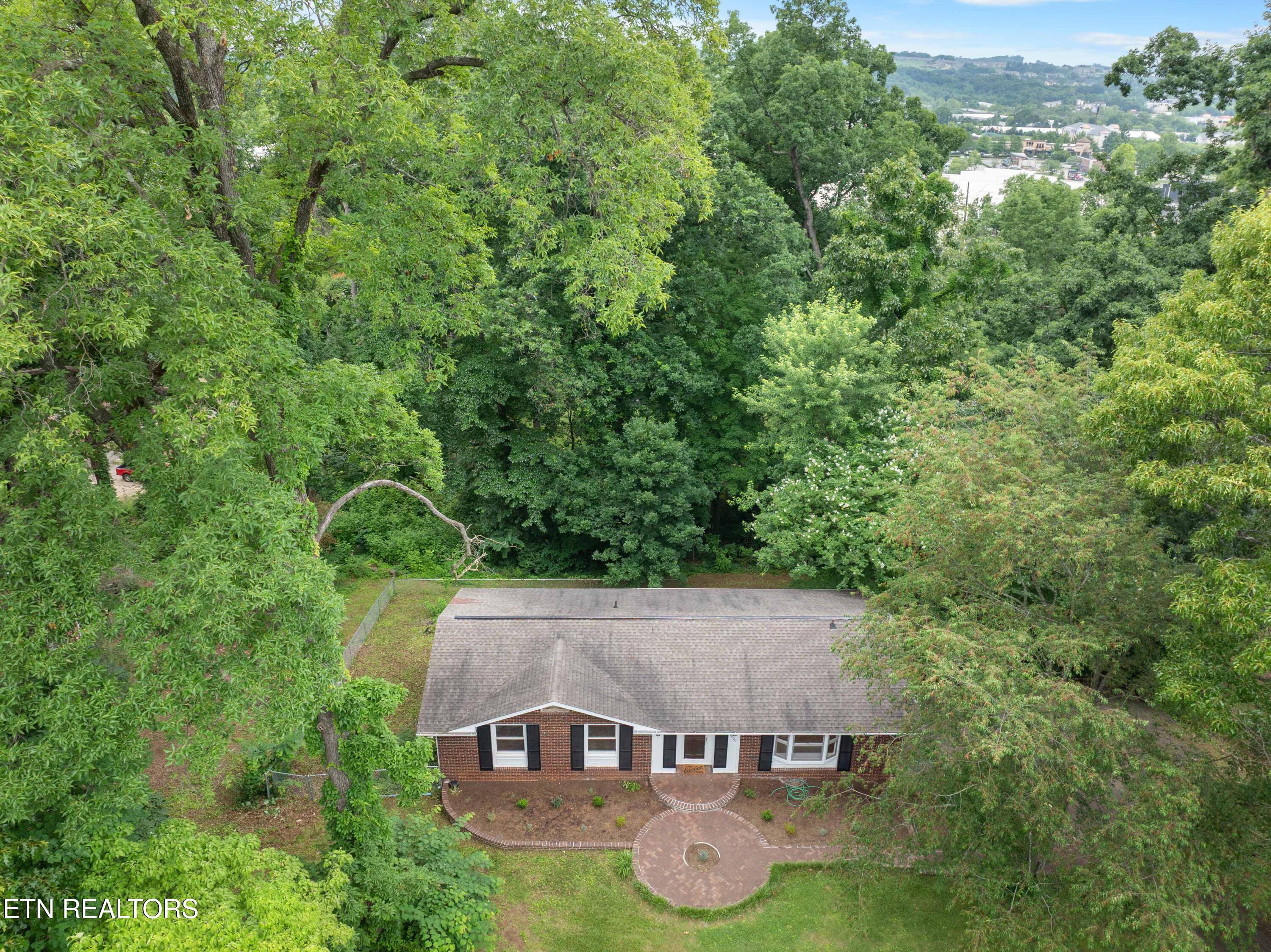 10829 Sonja Drive Knoxville TN 37934