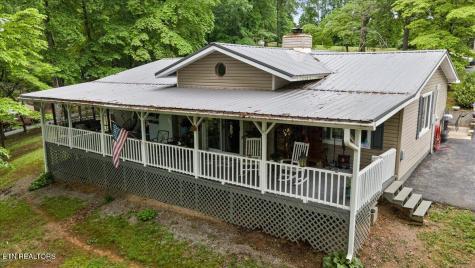 261 Rain Valley Road LaFollette TN 37766