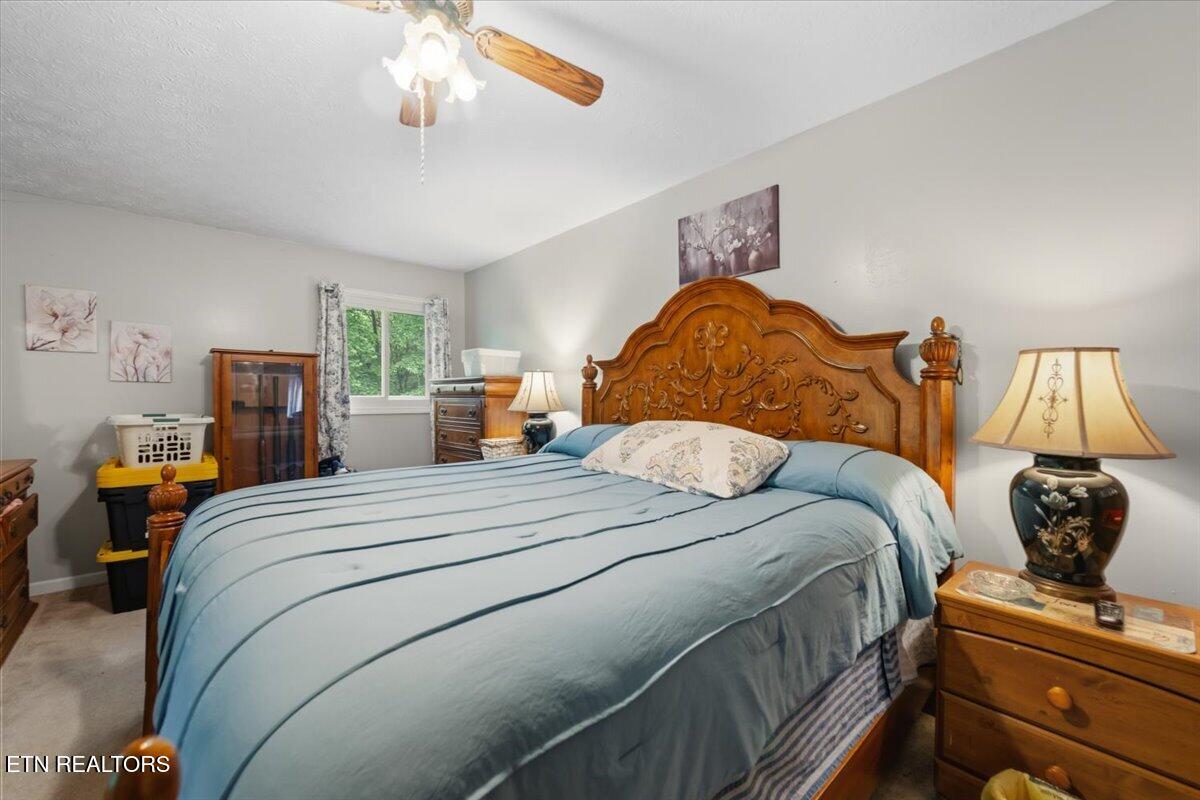 261 Rain Valley Road Lafollette TN 37766