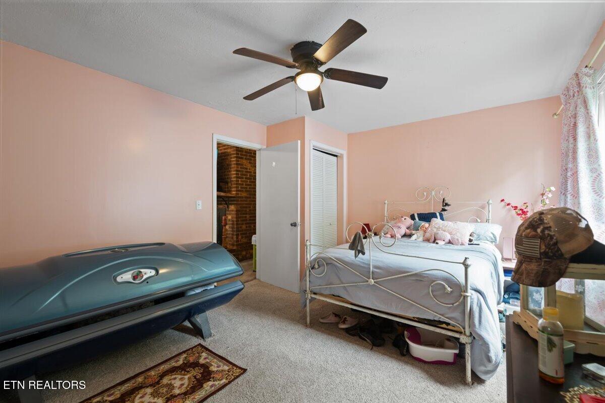 261 Rain Valley Road Lafollette TN 37766
