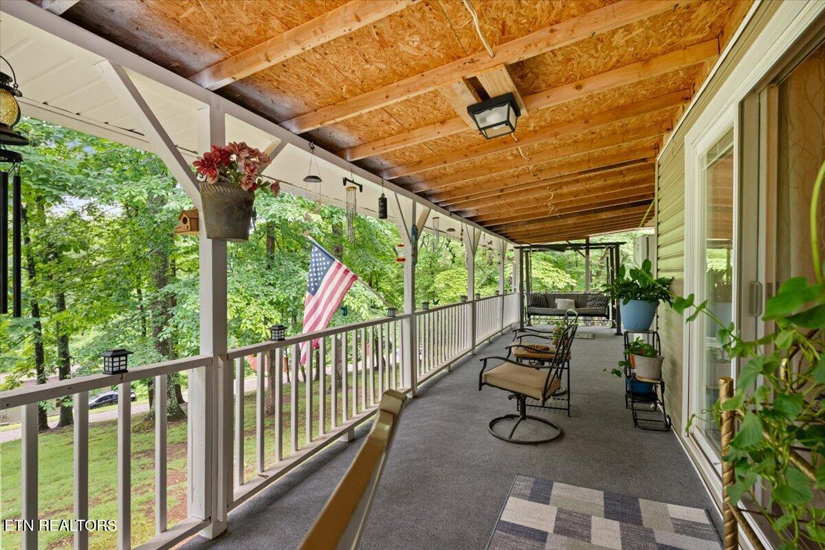261 Rain Valley Road Lafollette TN 37766