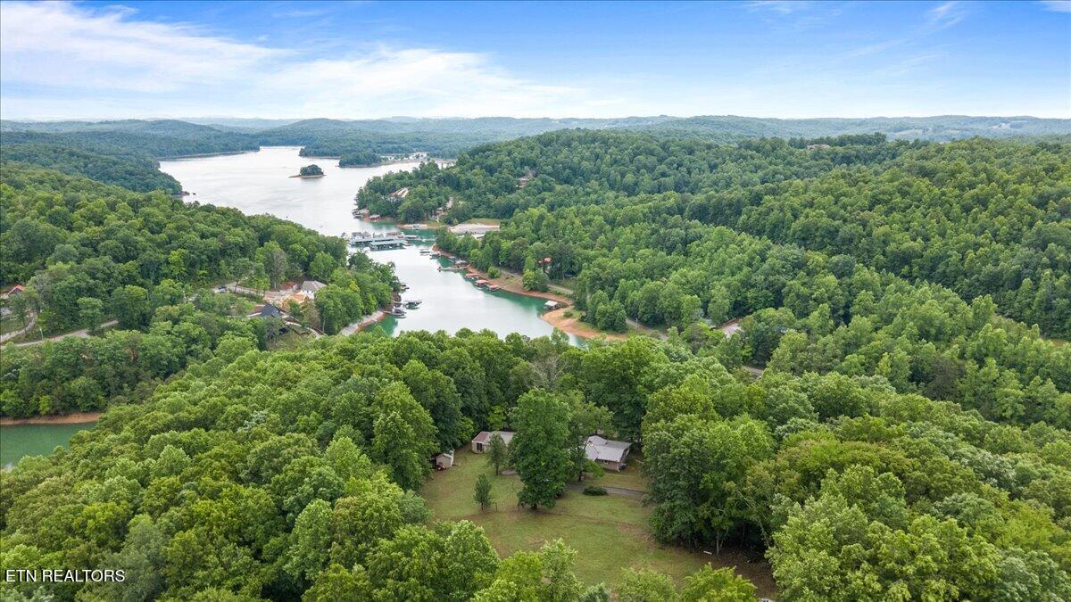 261 Rain Valley Road Lafollette TN 37766