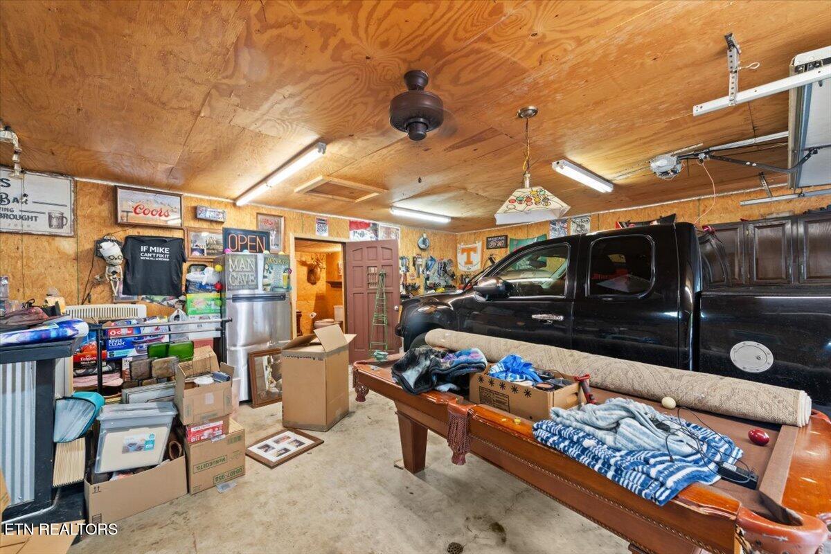 261 Rain Valley Road Lafollette TN 37766