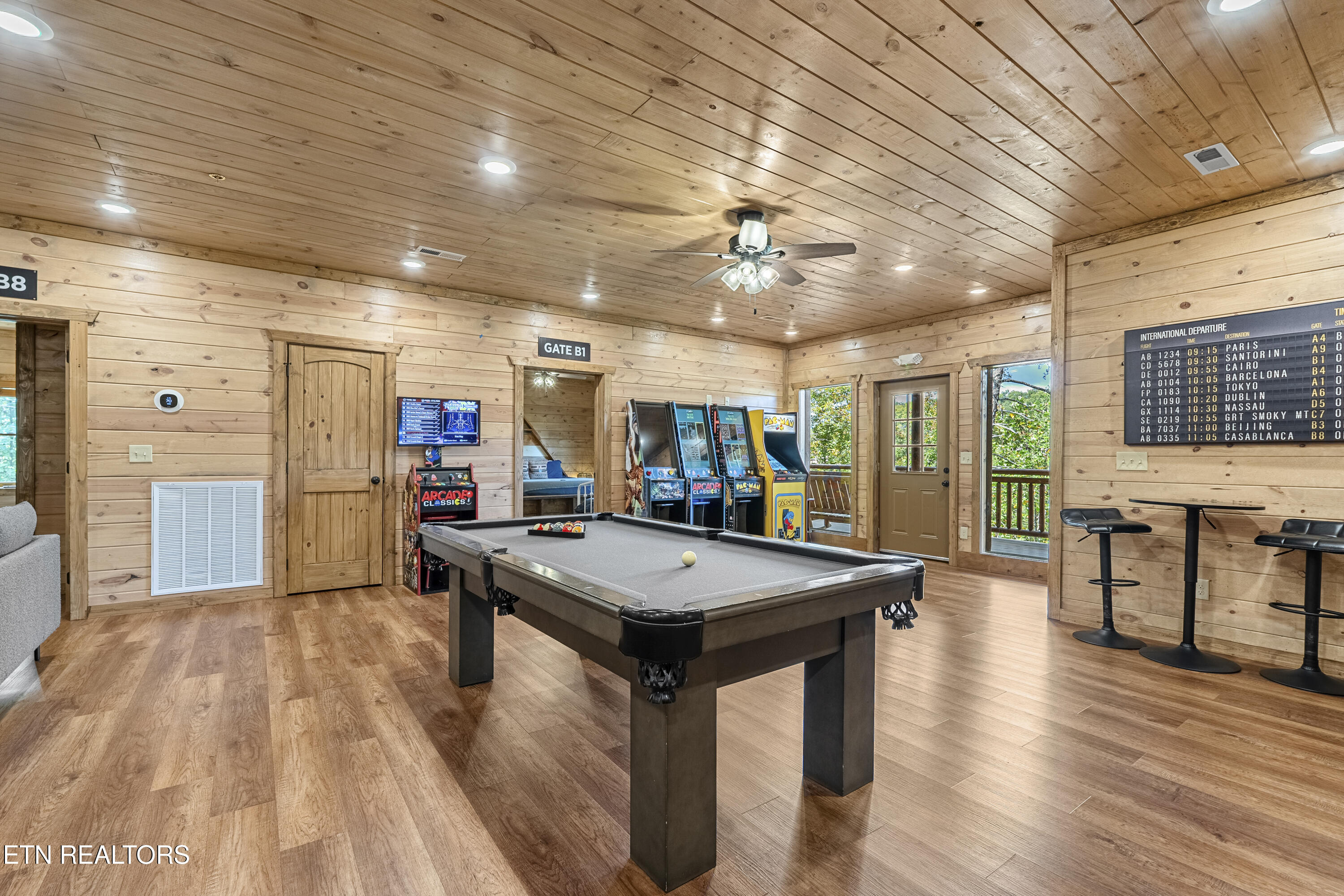 2852 Owens Ridge Way Sevierville TN 37876