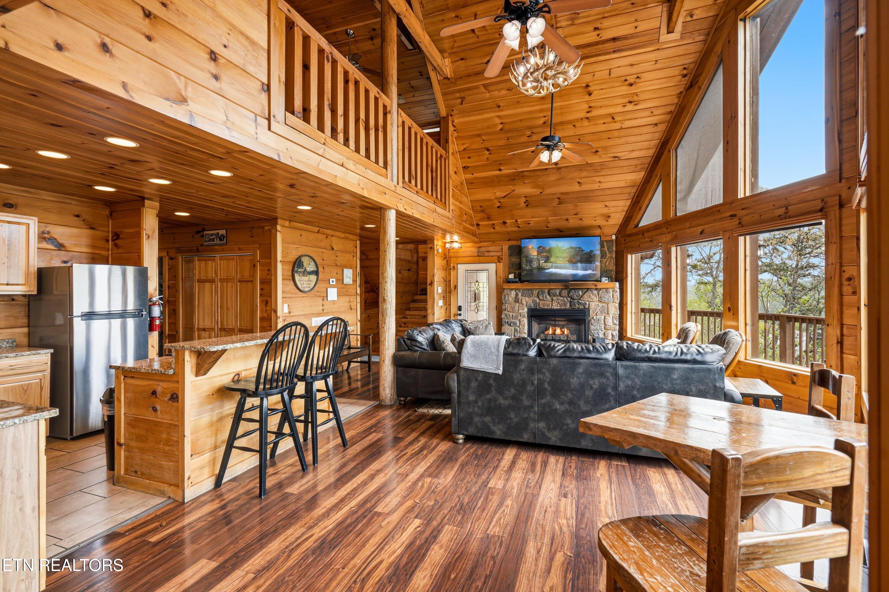 2456 Hackberry Drive Sevierville TN 37862