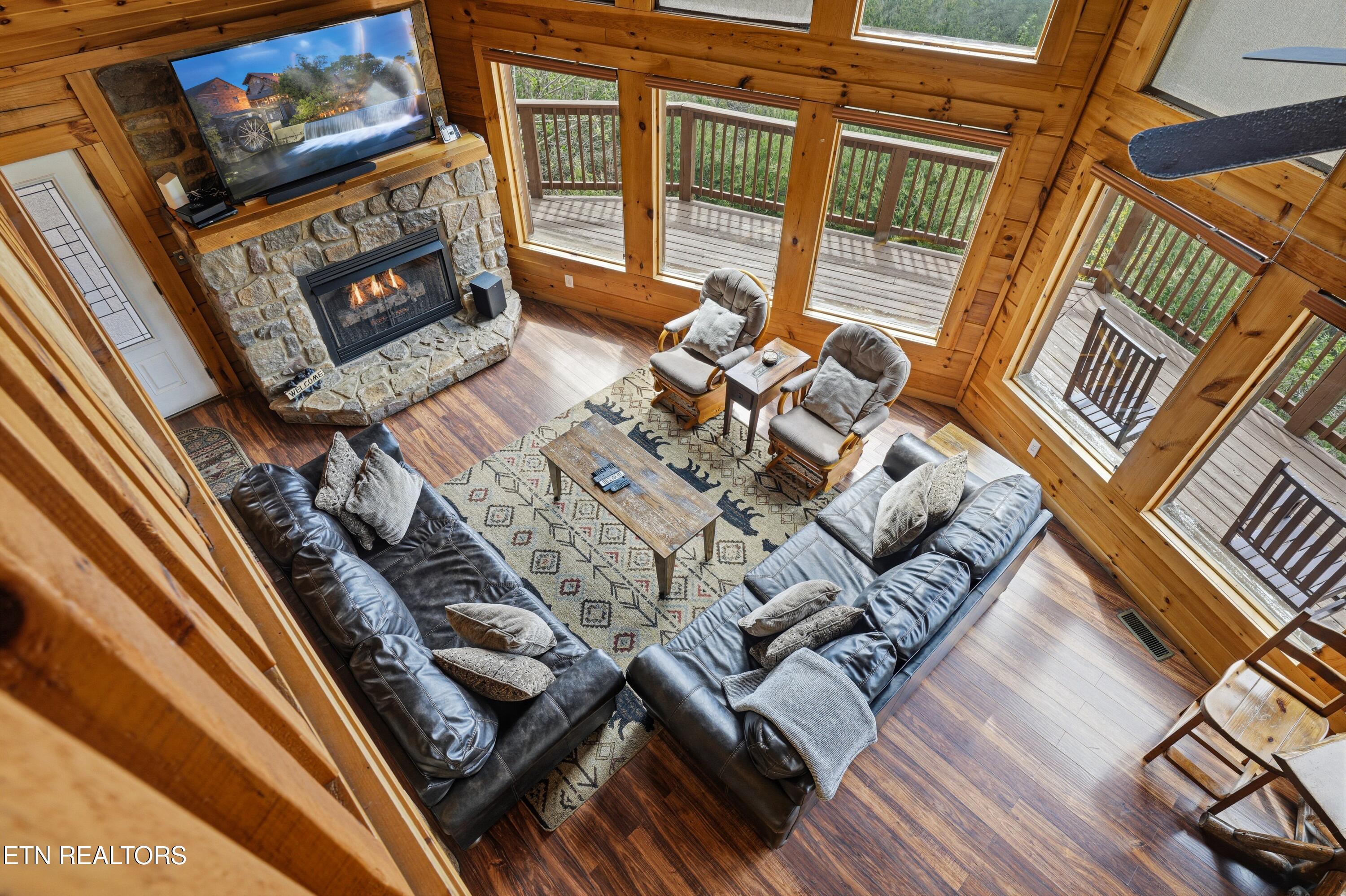 2456 Hackberry Drive Sevierville TN 37862