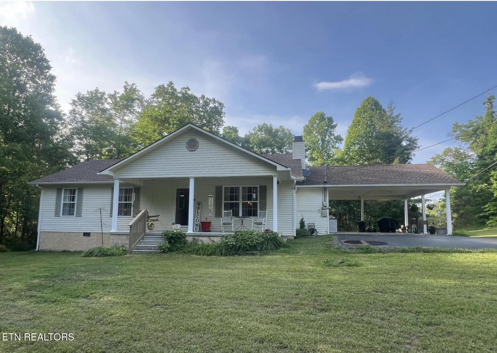 6849 Morgan Co Highway Lancing TN 37770