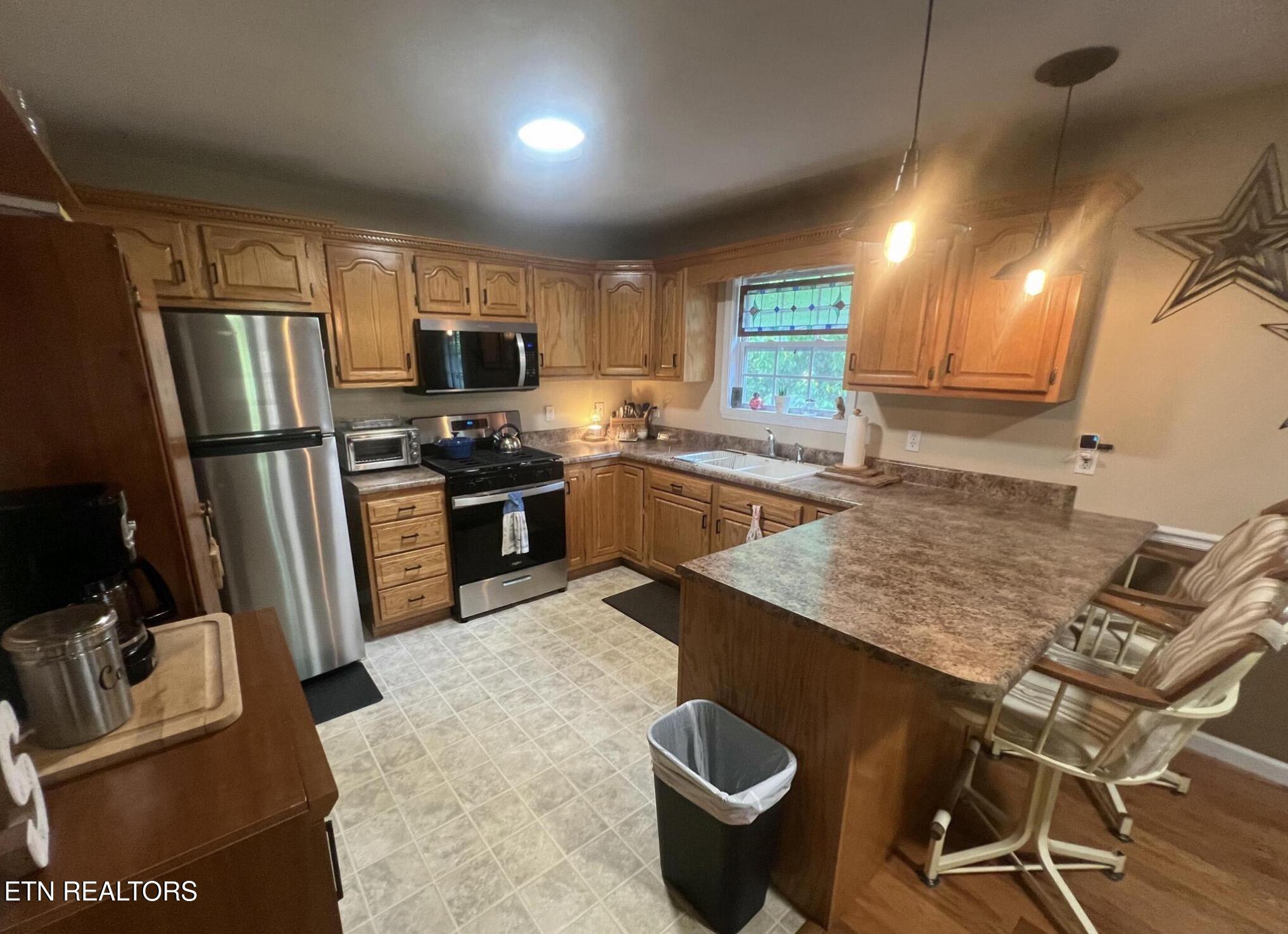 6849 Morgan Co Highway Lancing TN 37770
