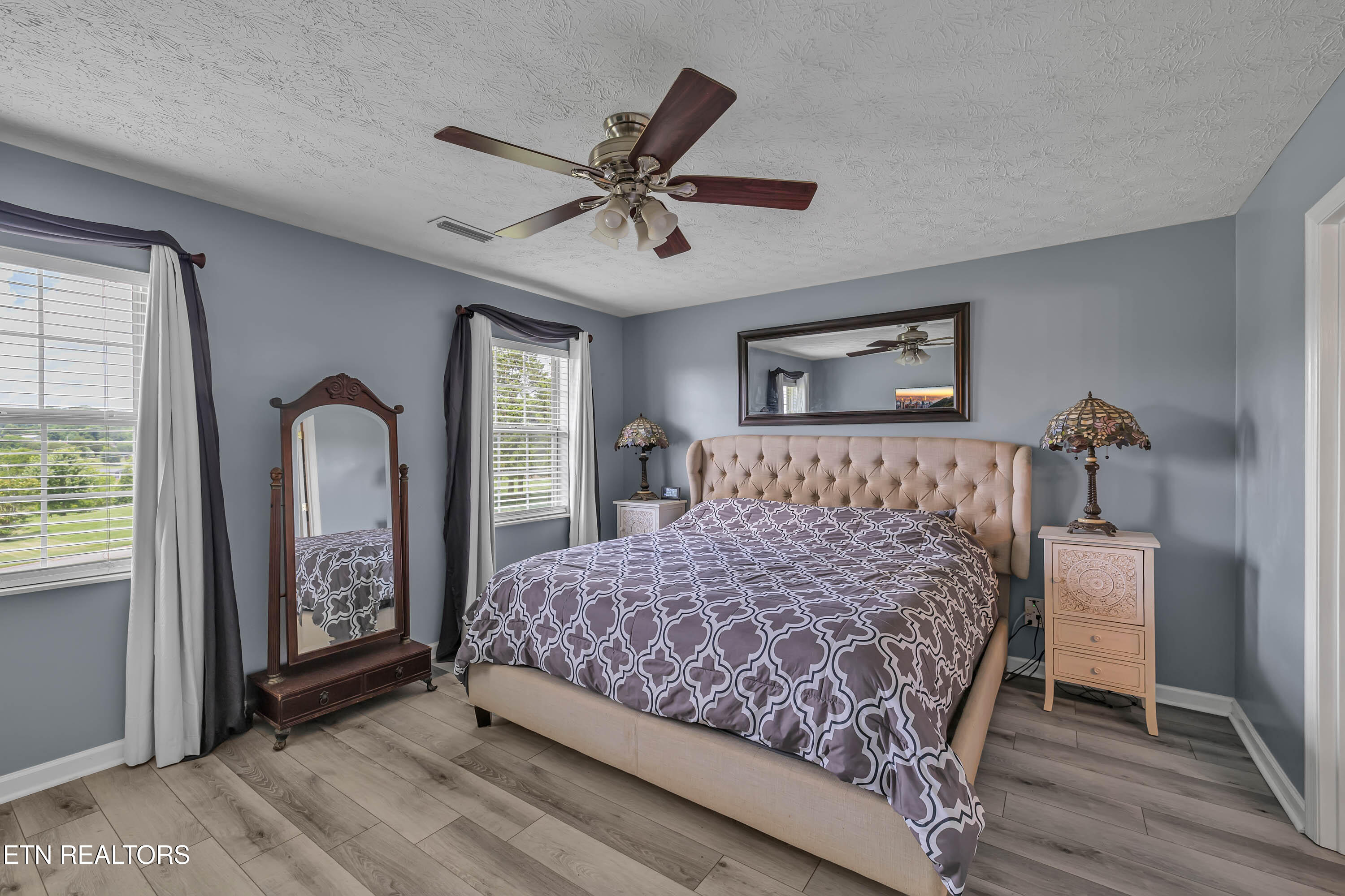 2746 Kentwood Kodak TN 37764
