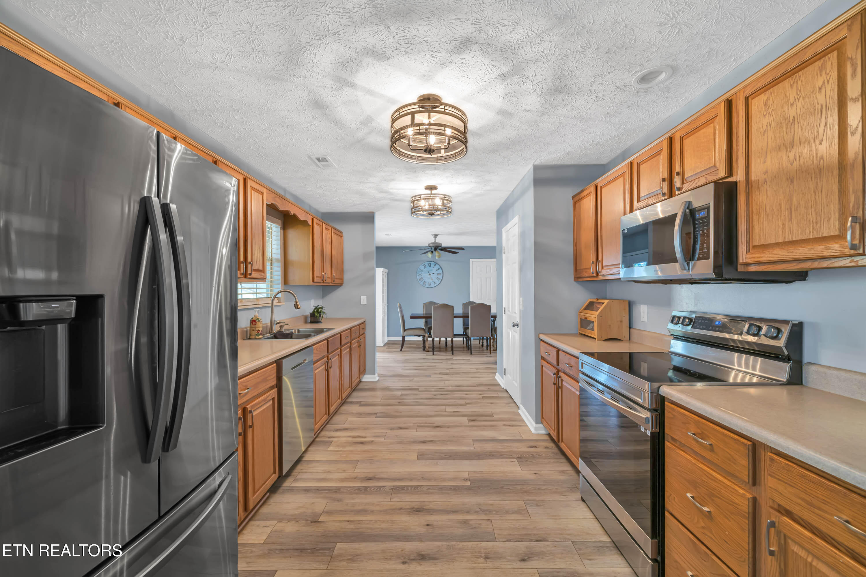 2746 Kentwood Kodak TN 37764