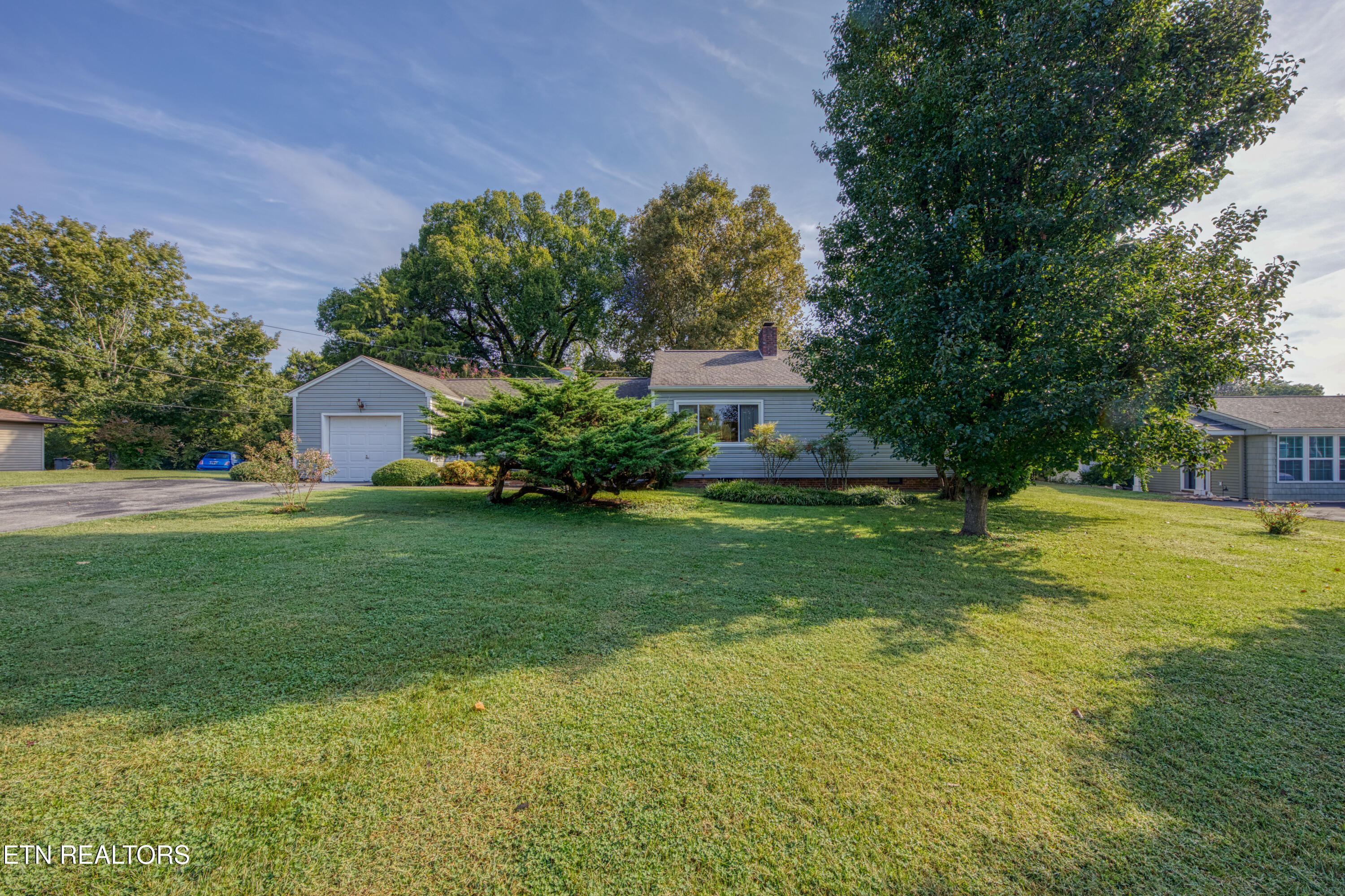 5908 Chalmers Drive Knoxville TN 37920