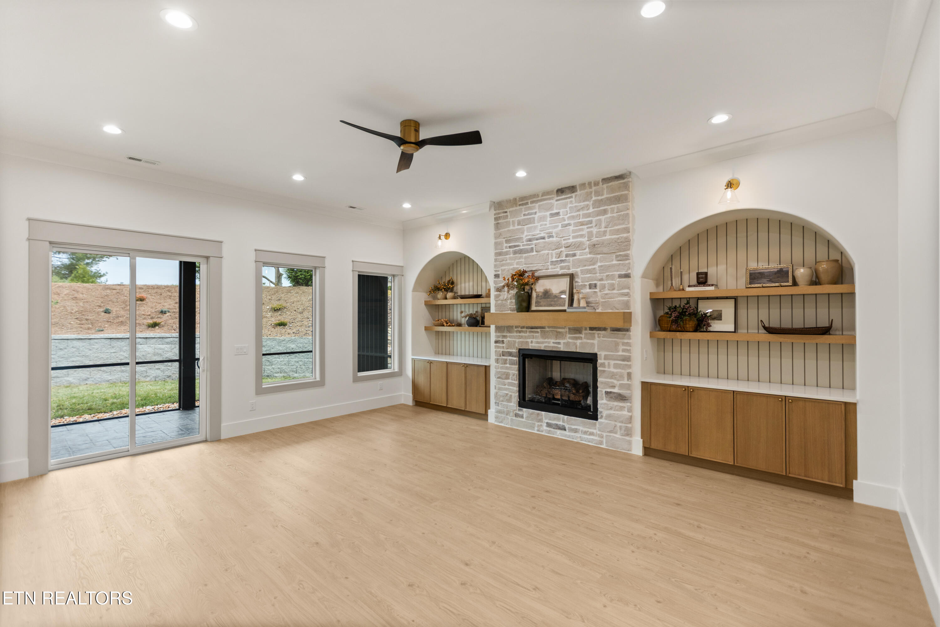 120 Chuniloti Way Loudon TN 37774