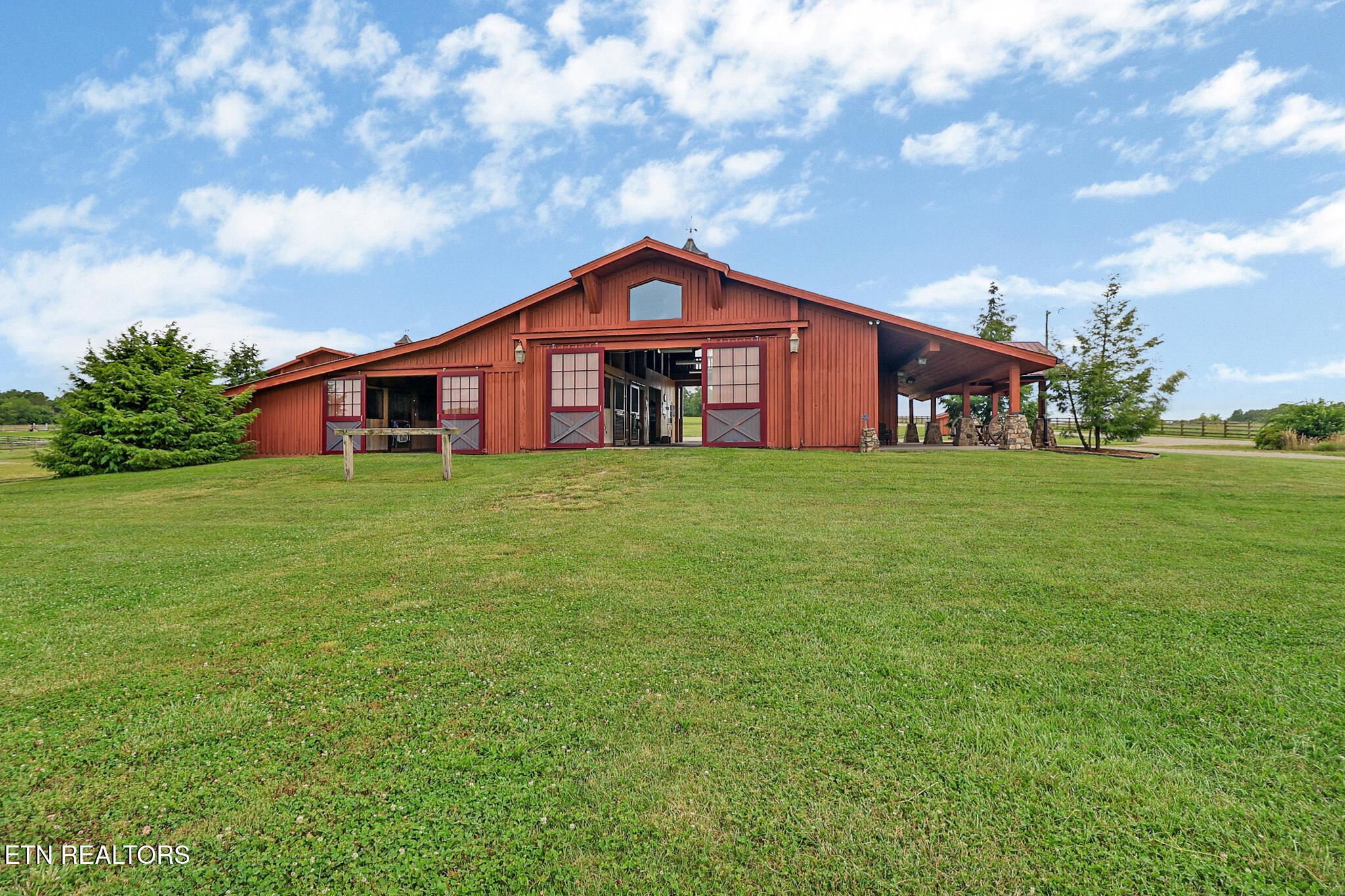 1201 Bridle Trail Spencer TN 38585
