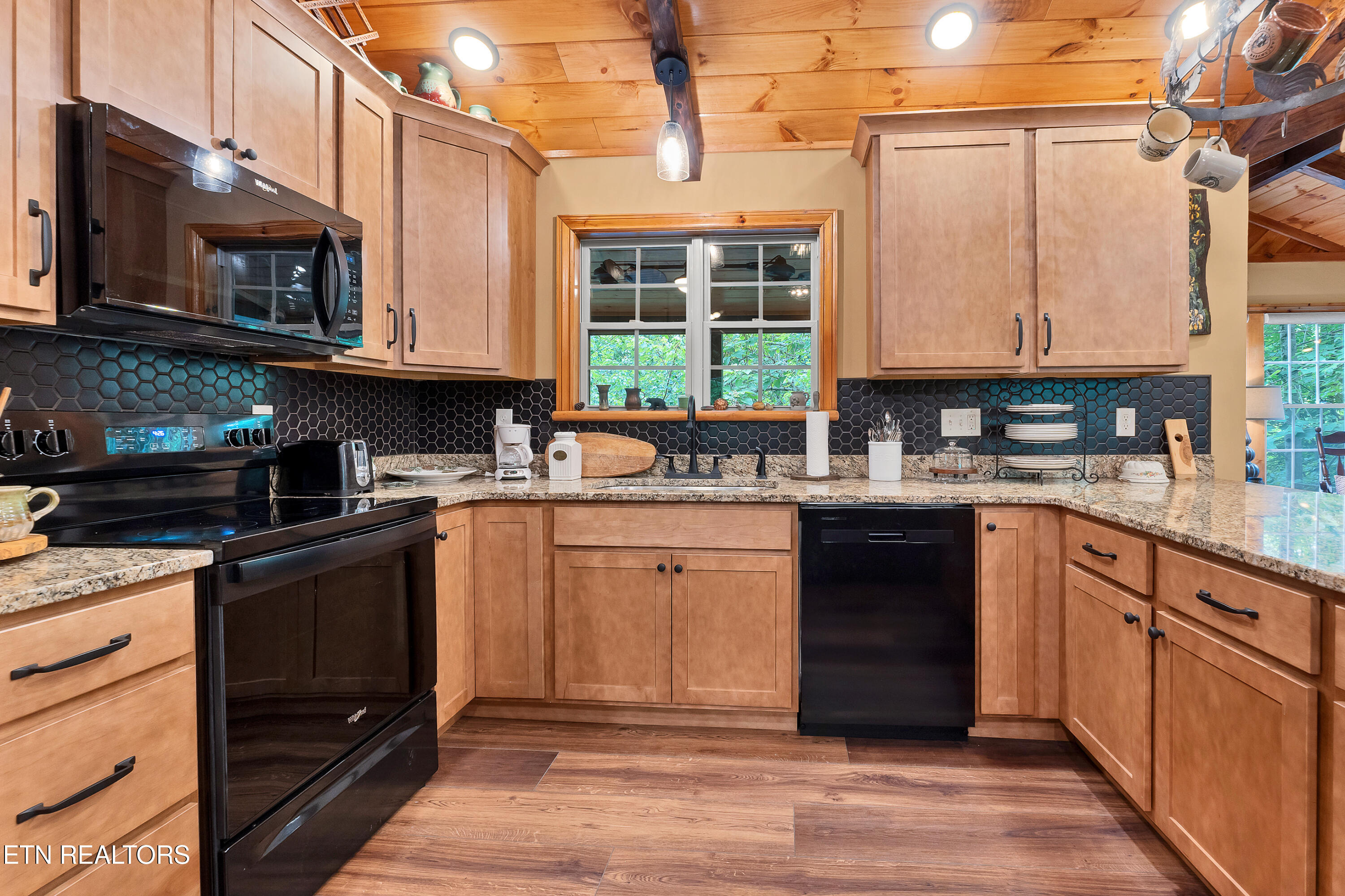 236 Tolliver Trail Townsend TN 37882