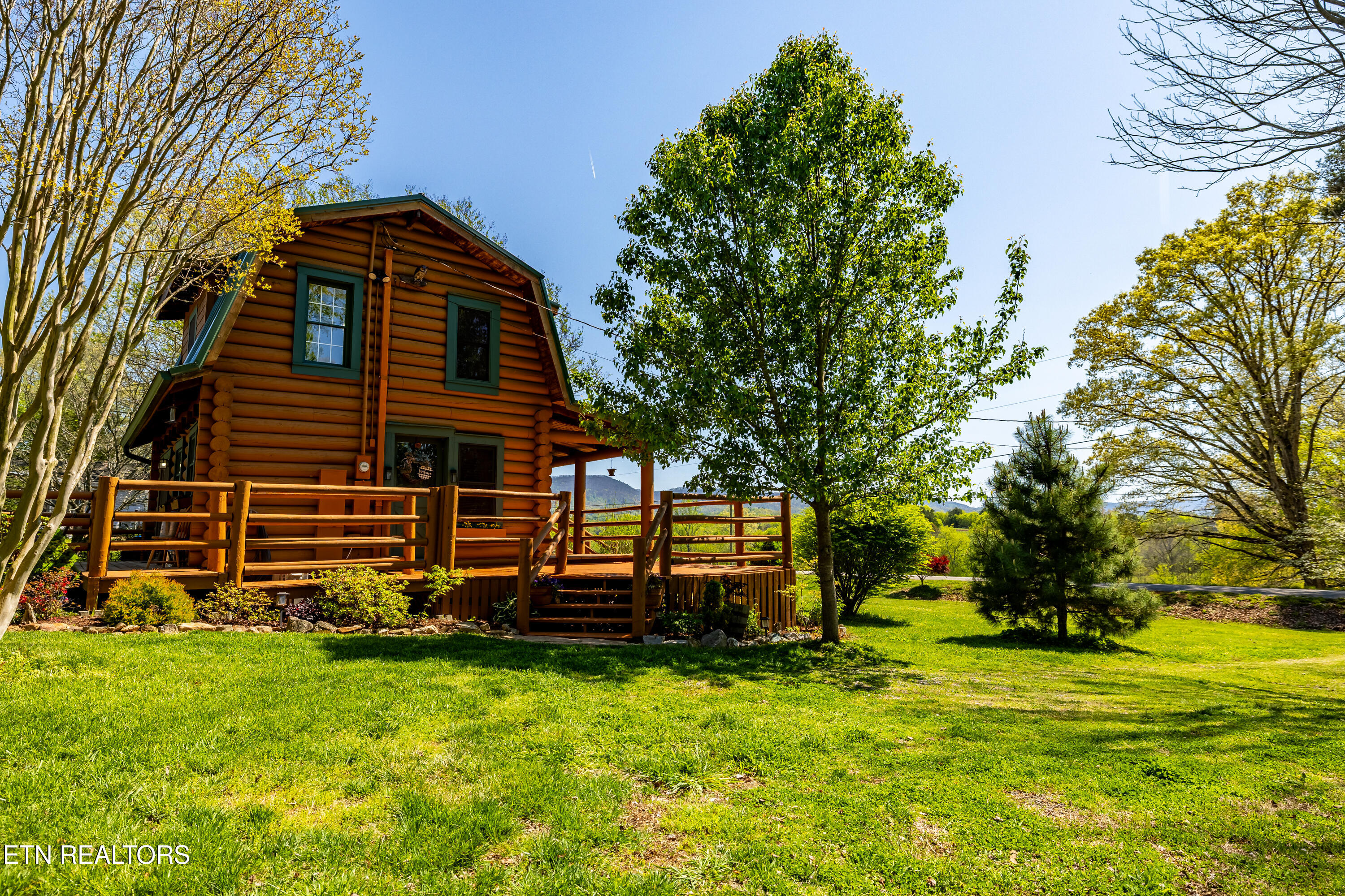 2438 Autumn Drive Maryville TN 37804