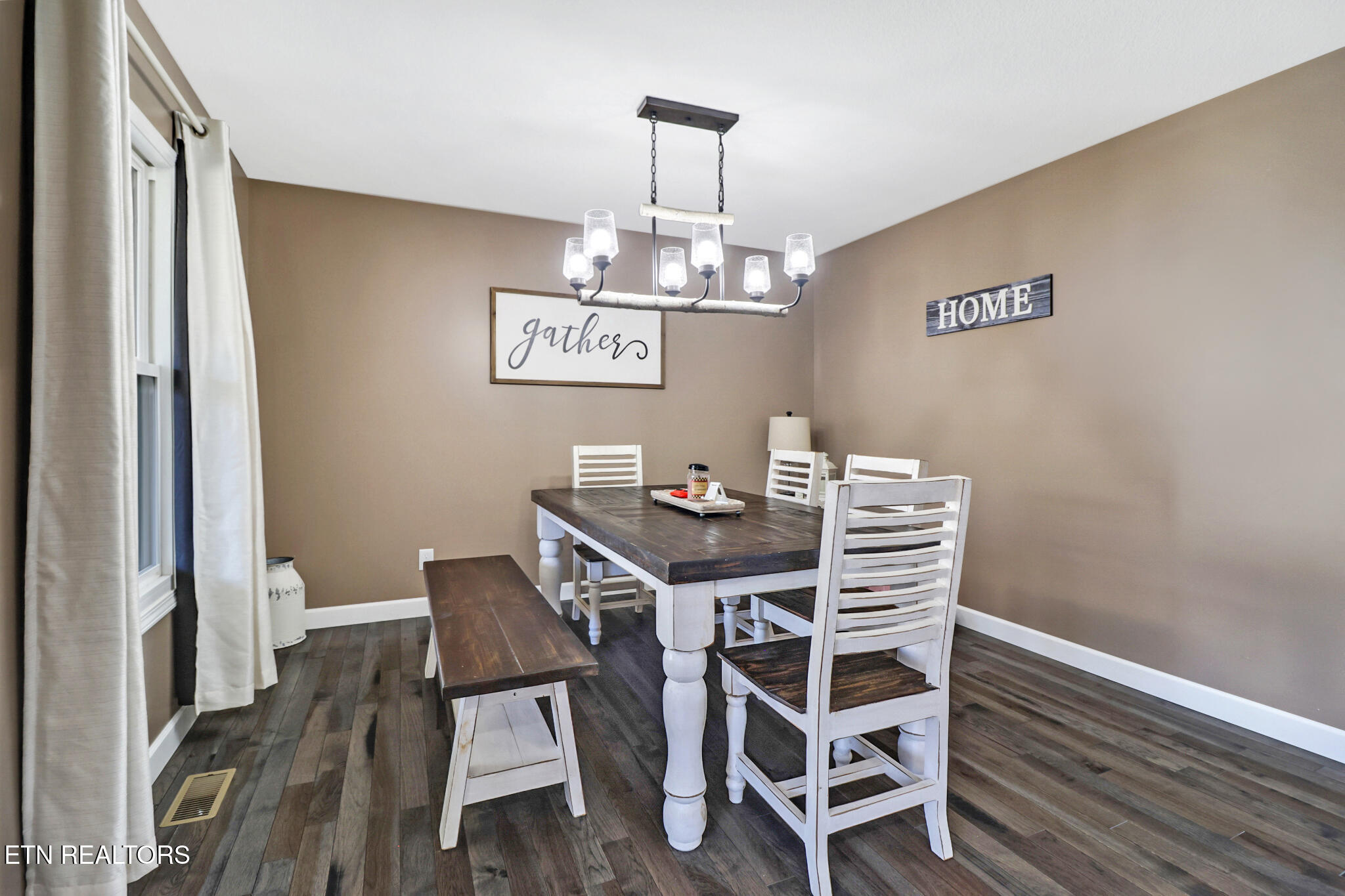 1926 Old Grimsley Road Grimsley TN 38565
