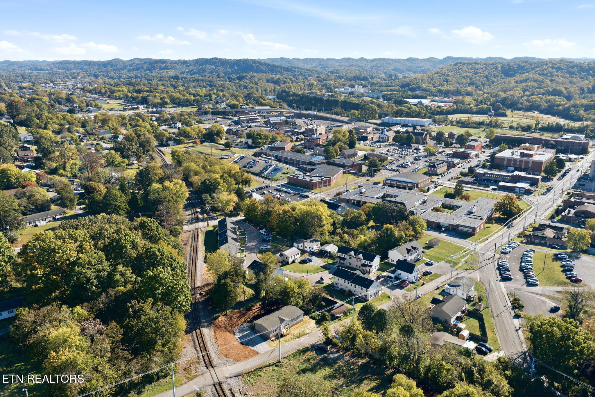335 W Broad Street Clinton TN 37716
