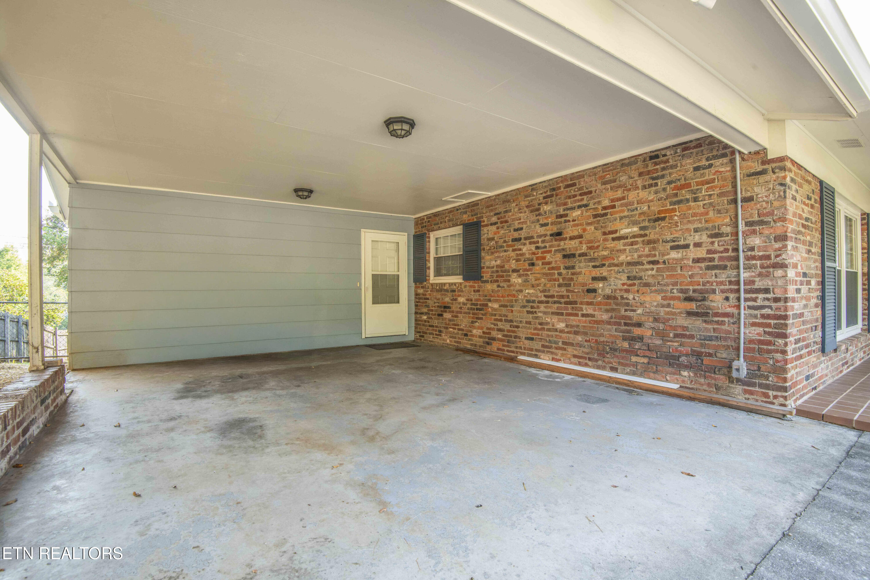 7608 Sabre Drive Knoxville TN 37919