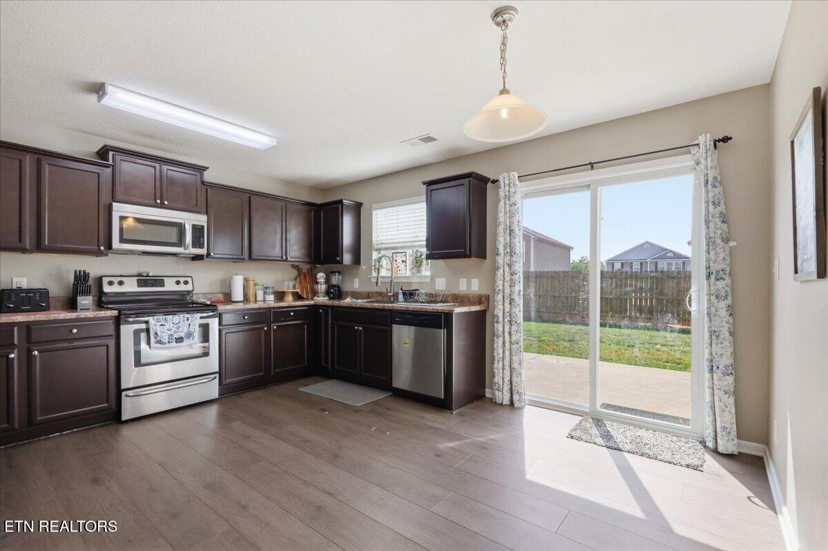 7128 Lawgiver Circle Corryton TN 37721
