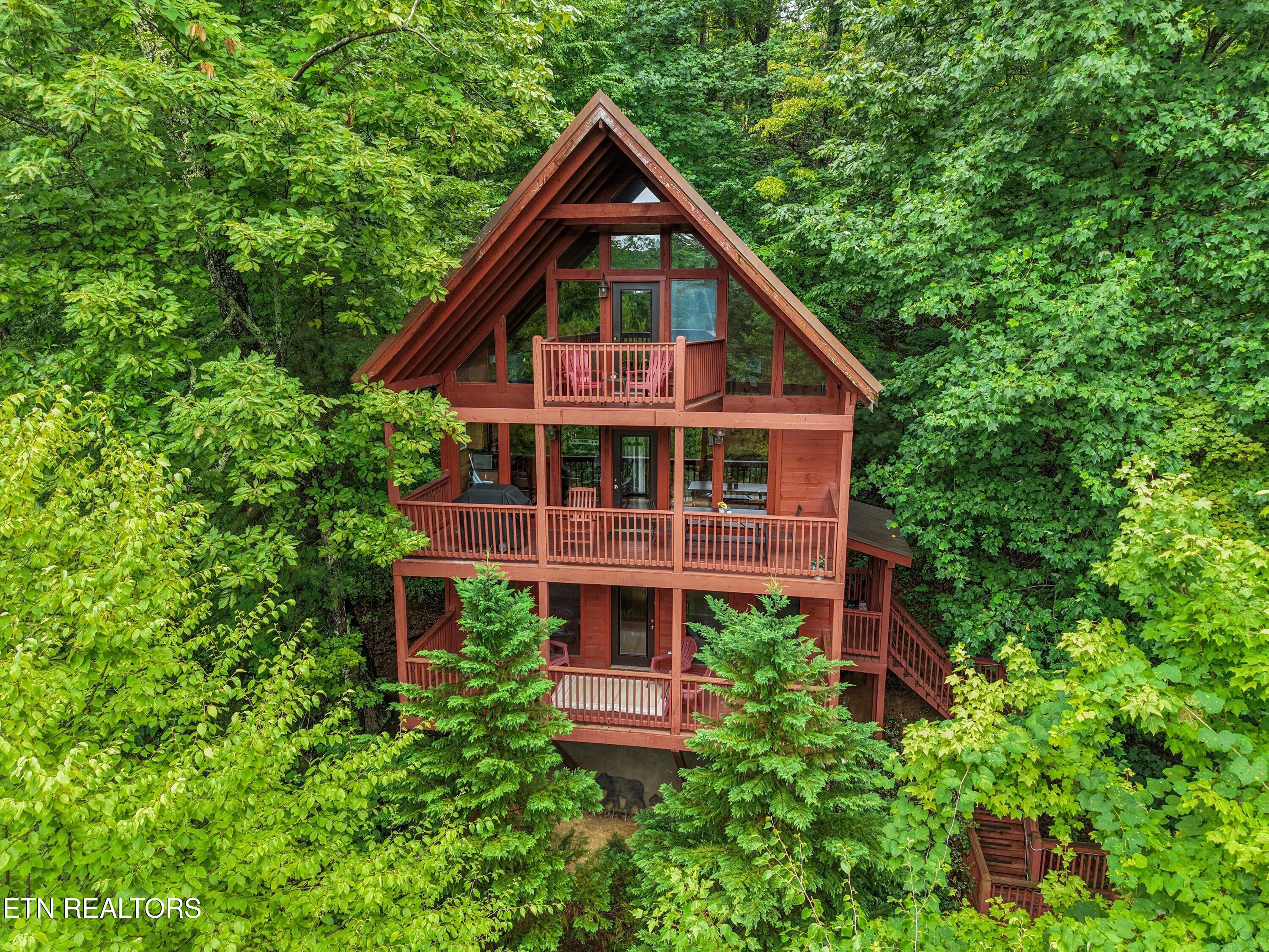 1322 Ridgefield Drive Sevierville TN 37876