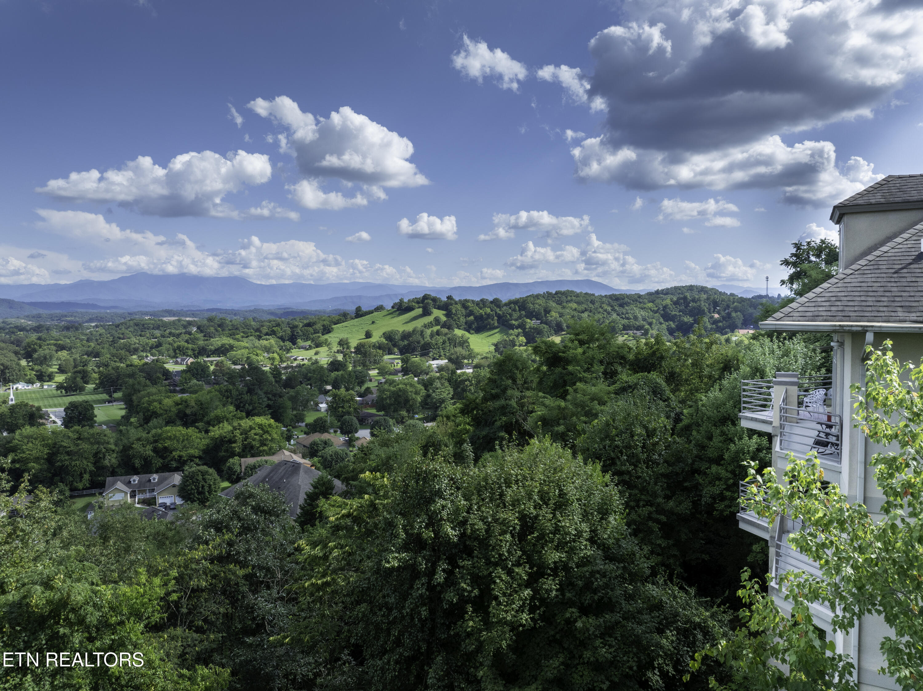 234 Timberlodge Lane Sevierville TN 37862