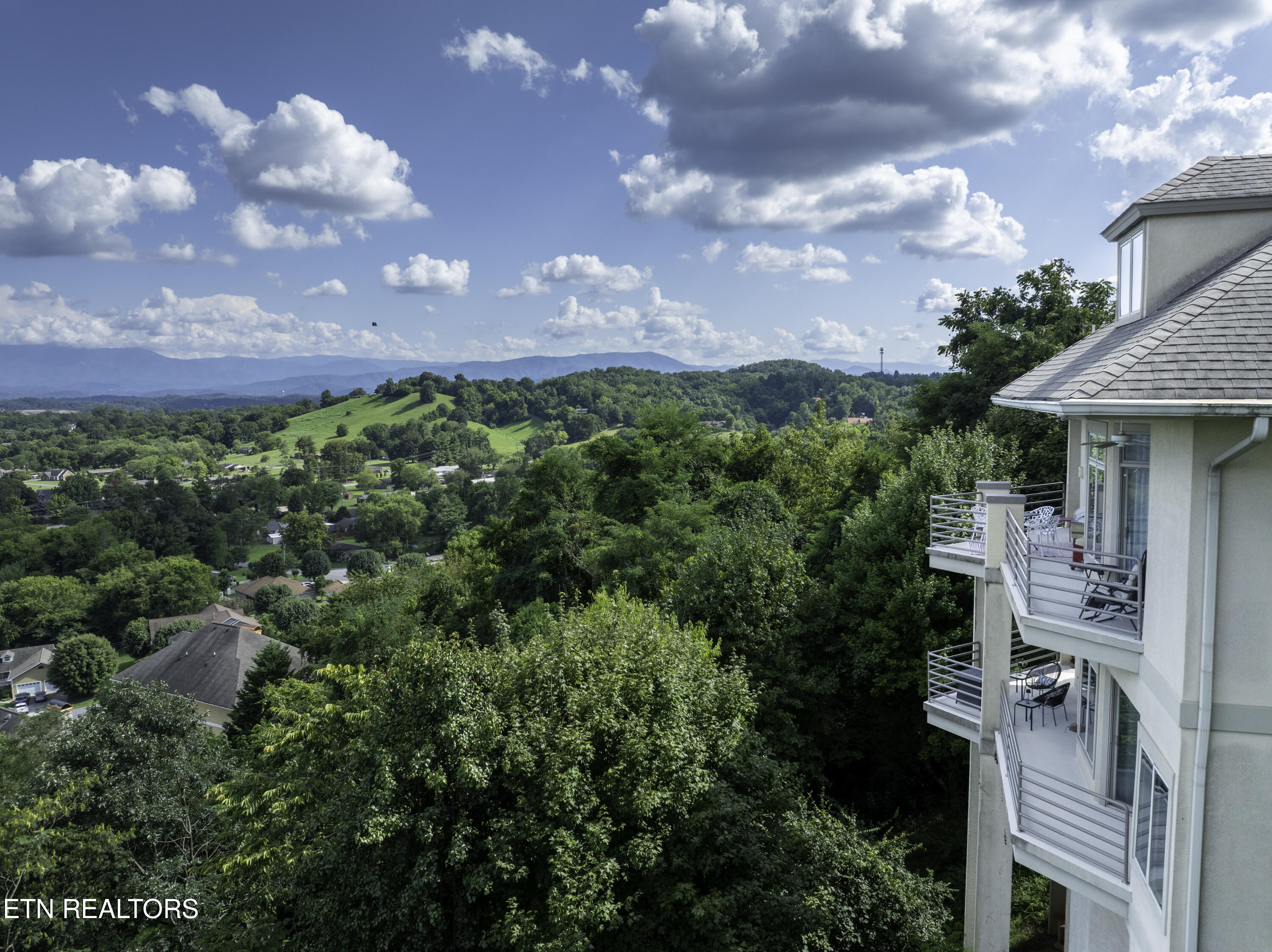 234 Timberlodge Lane Sevierville TN 37862