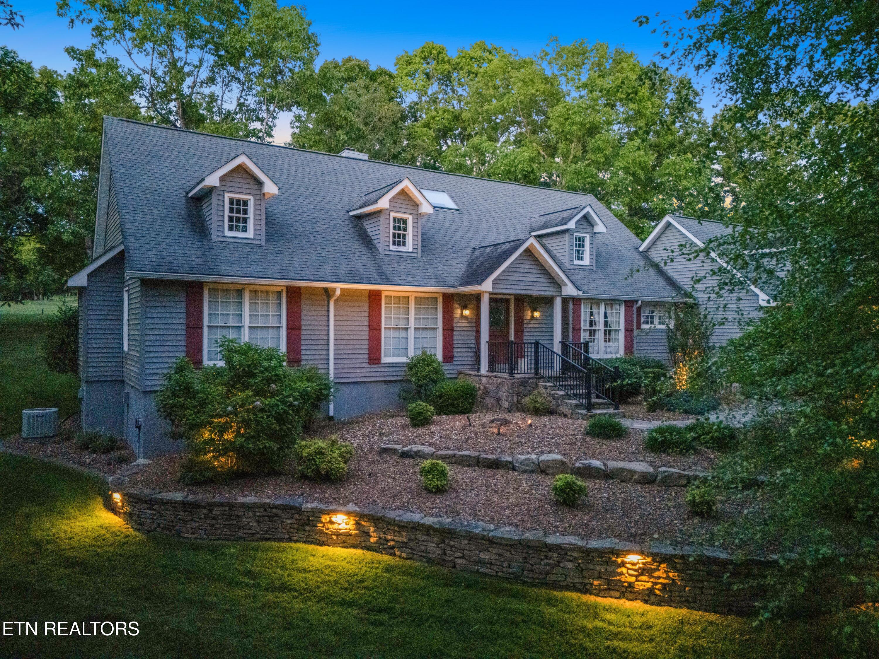 15 Cloverdale Circle Crossville TN 38558