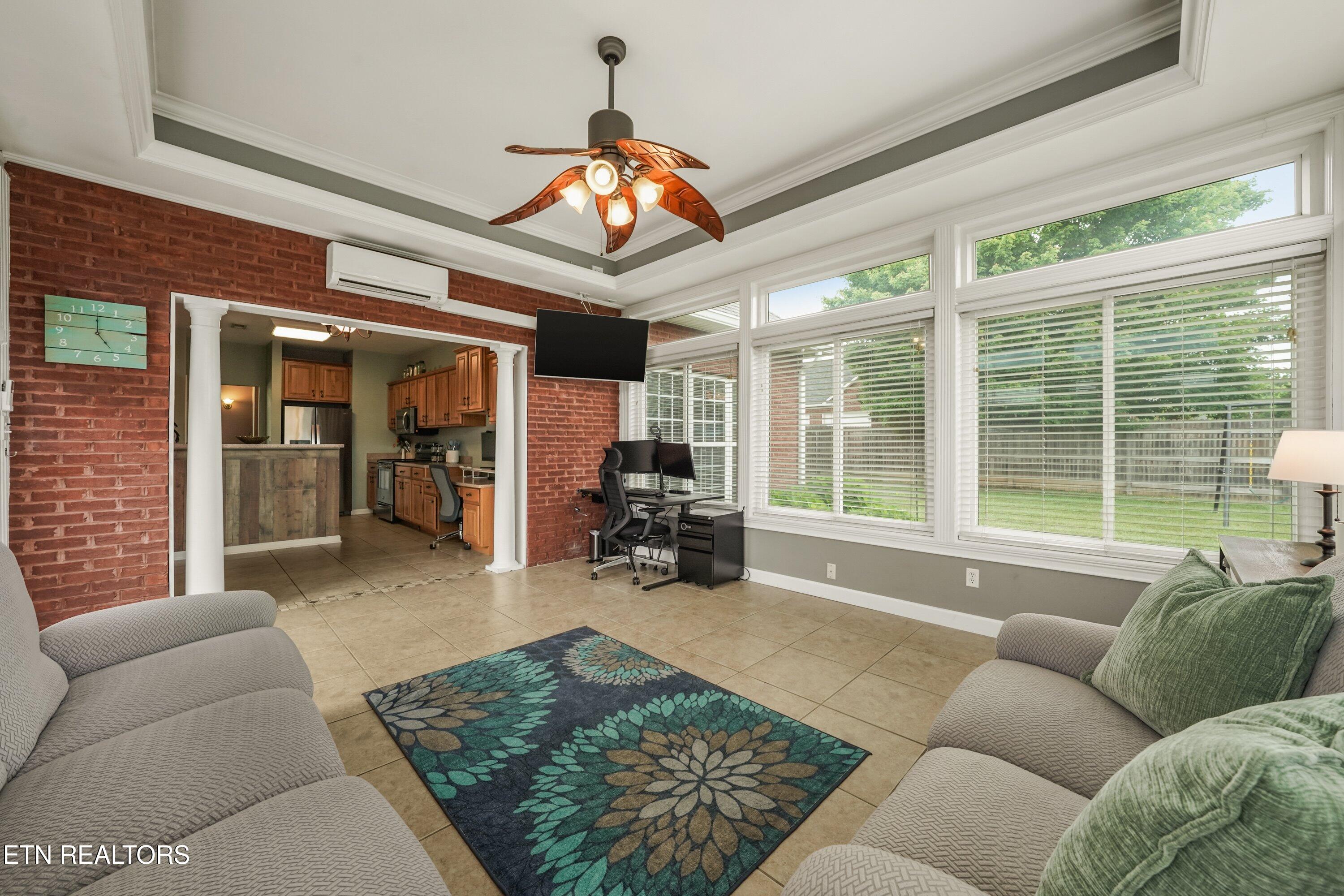 1614 Lindenhall Drive Alcoa TN 37701