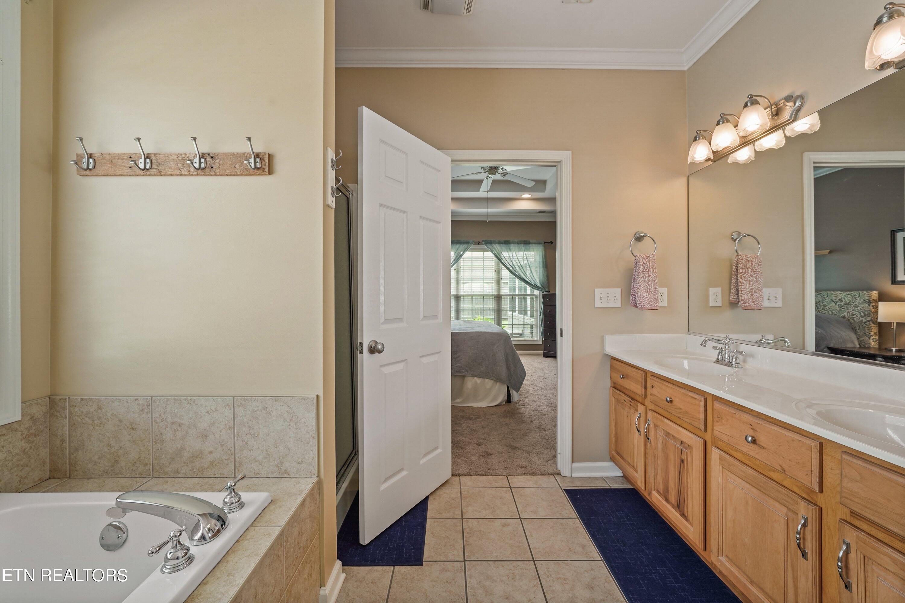 1614 Lindenhall Drive Alcoa TN 37701