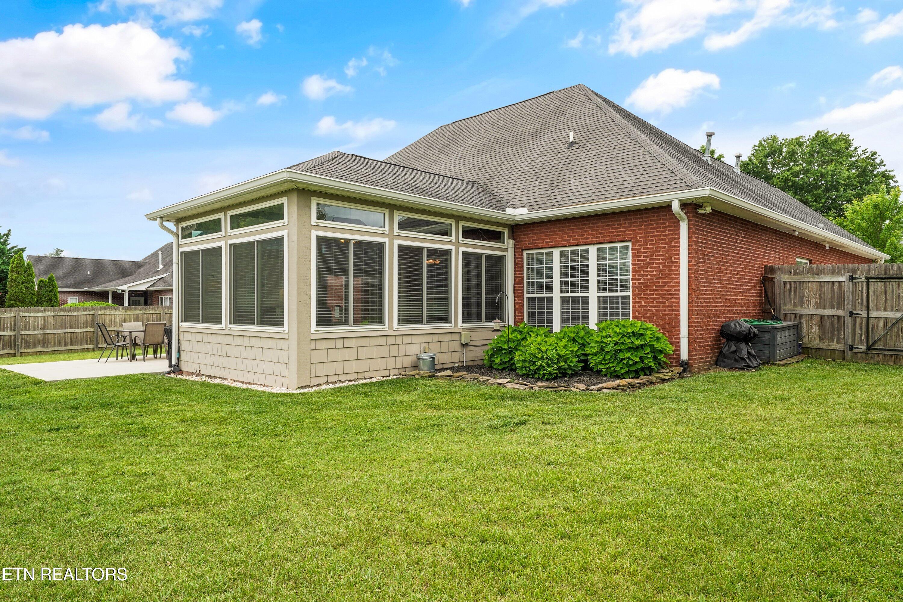 1614 Lindenhall Drive Alcoa TN 37701