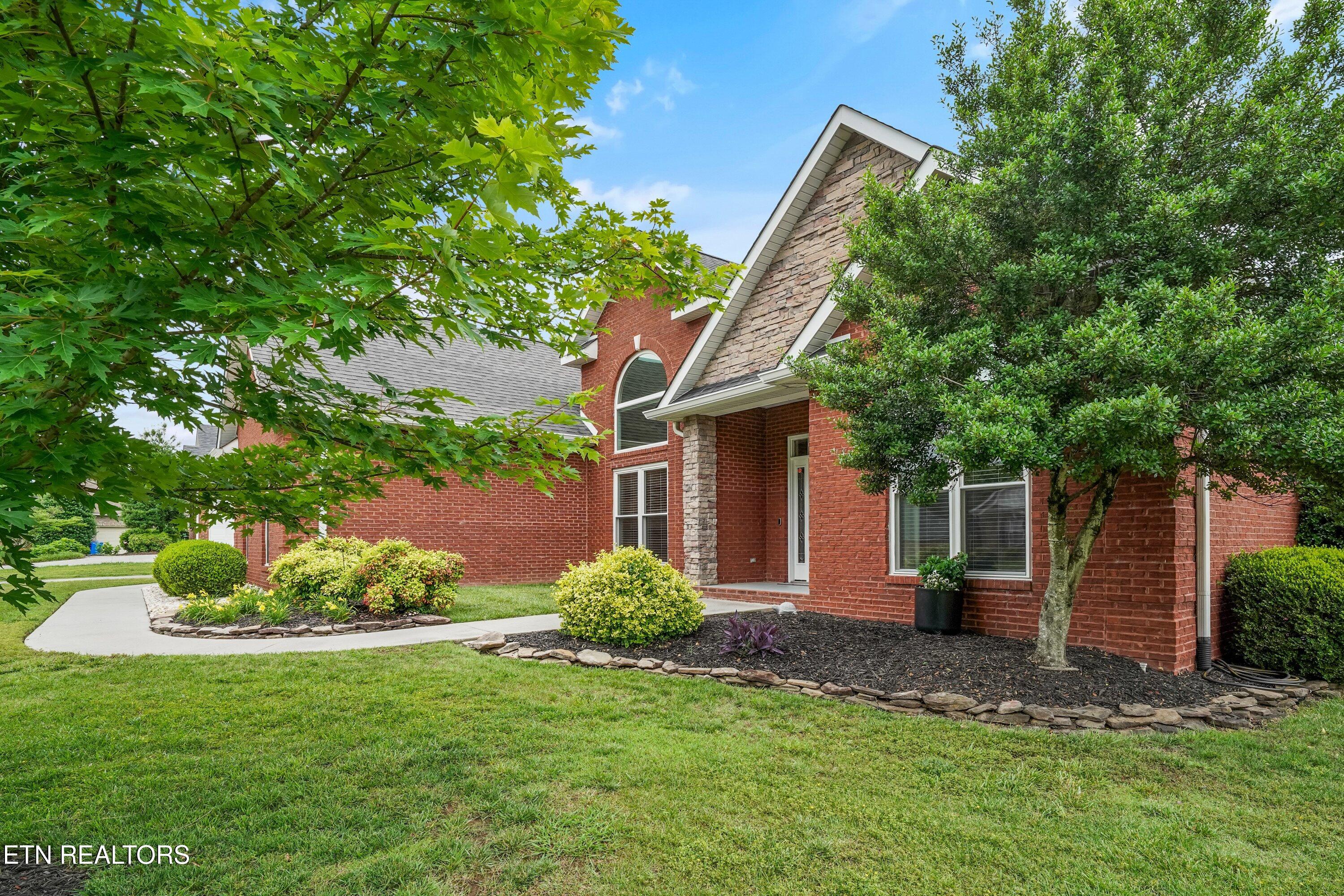 1614 Lindenhall Drive Alcoa TN 37701