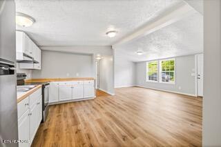 1958 Branam Hill Road Jellico TN 37762