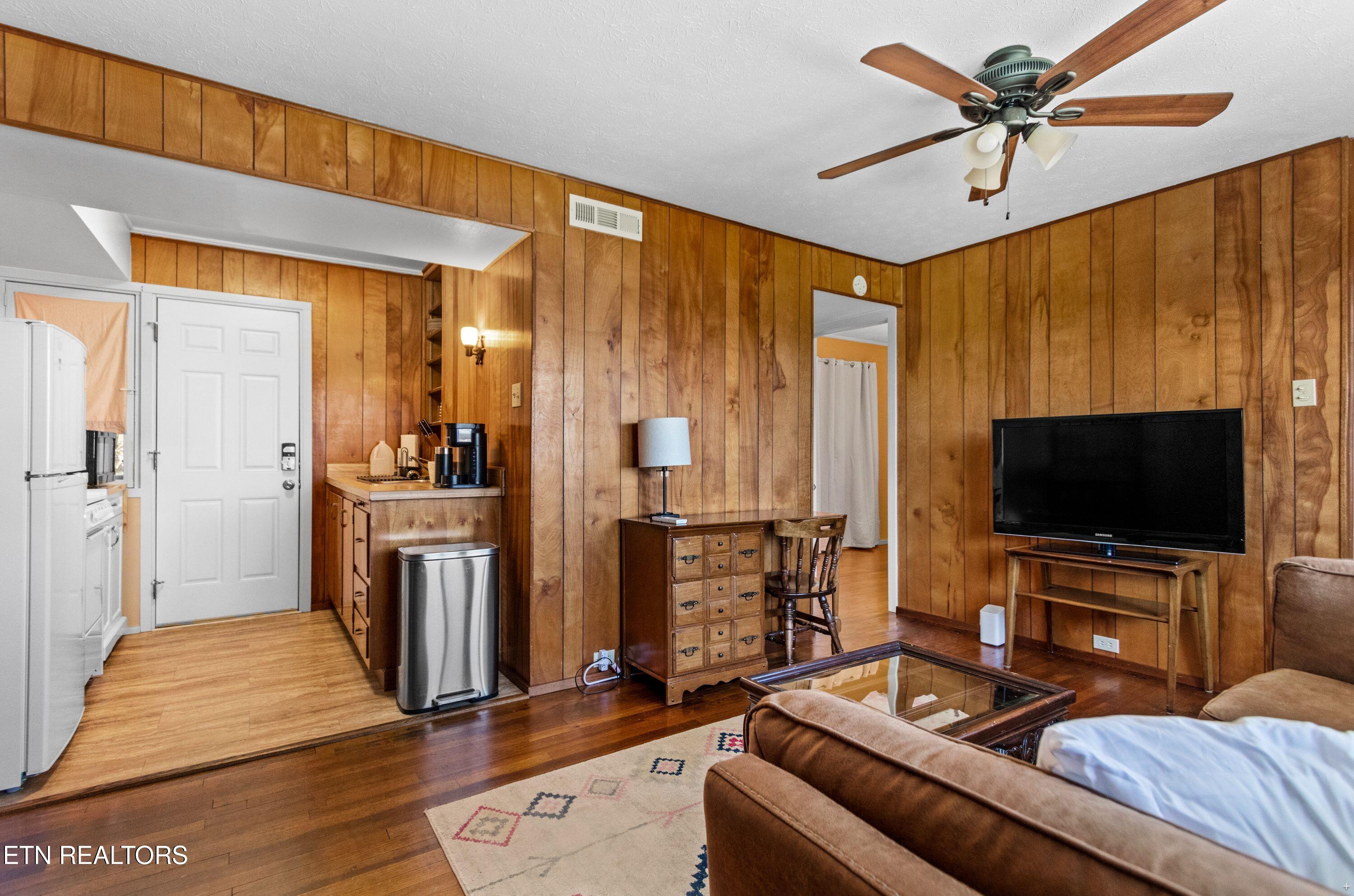 111 Vienna Road Oak Ridge TN 37830