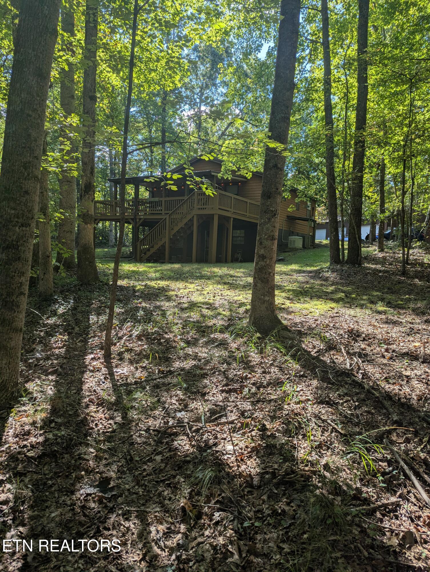 1729 Huckleberry Road Monterey TN 38574