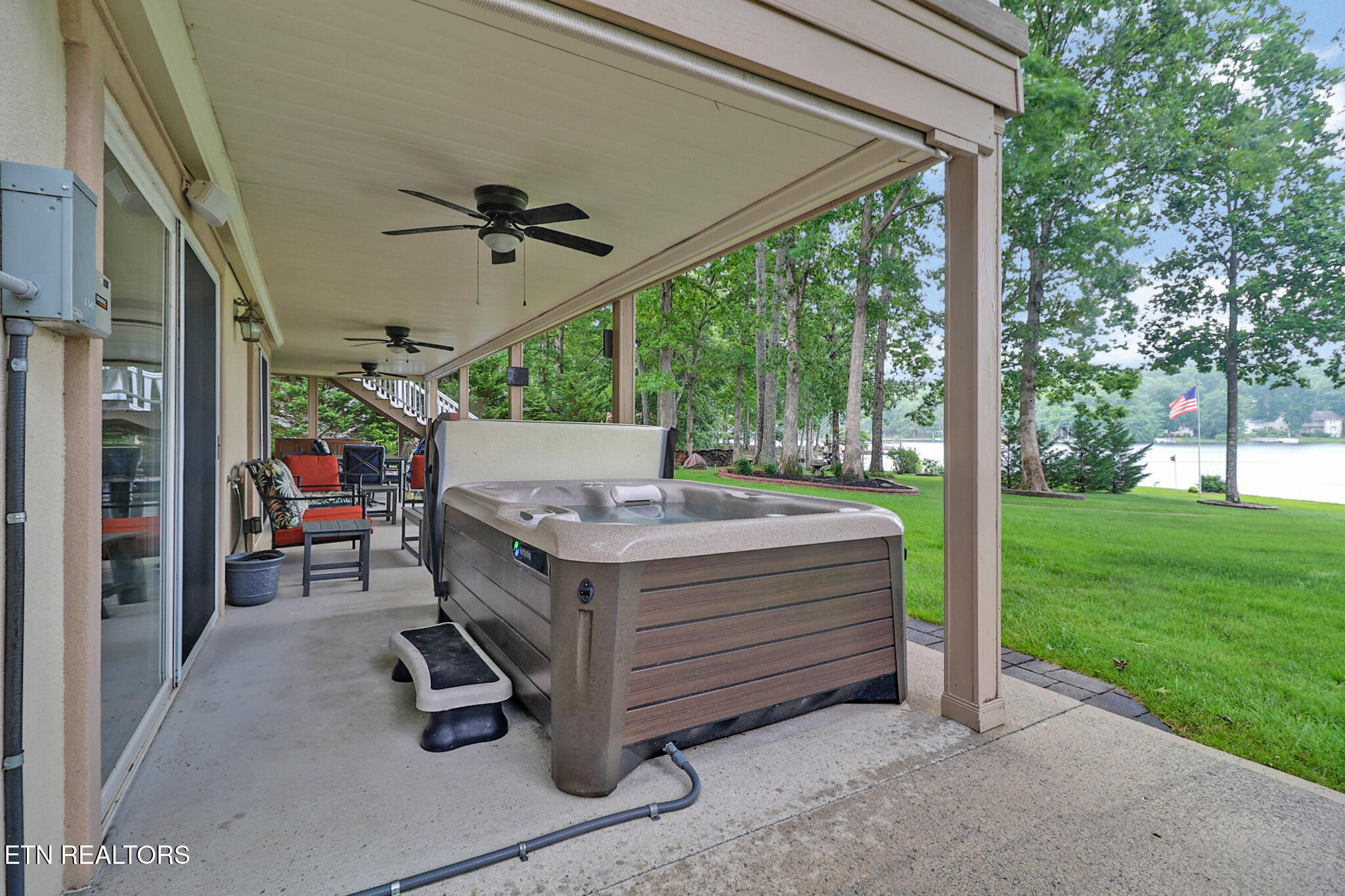 238 Lakewood Drive Crossville TN 38558