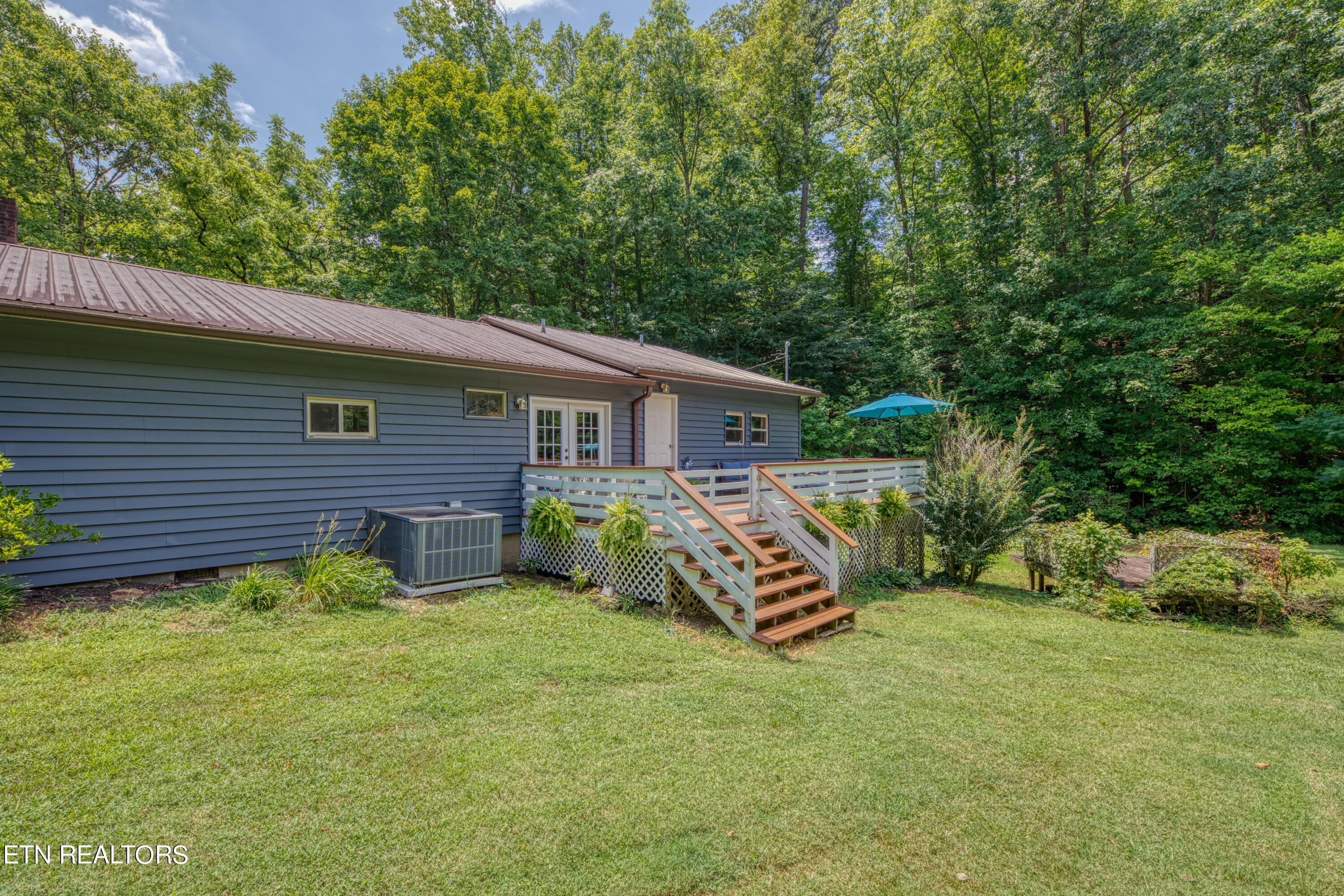 713 Pine Ridge Road Clinton TN 37716