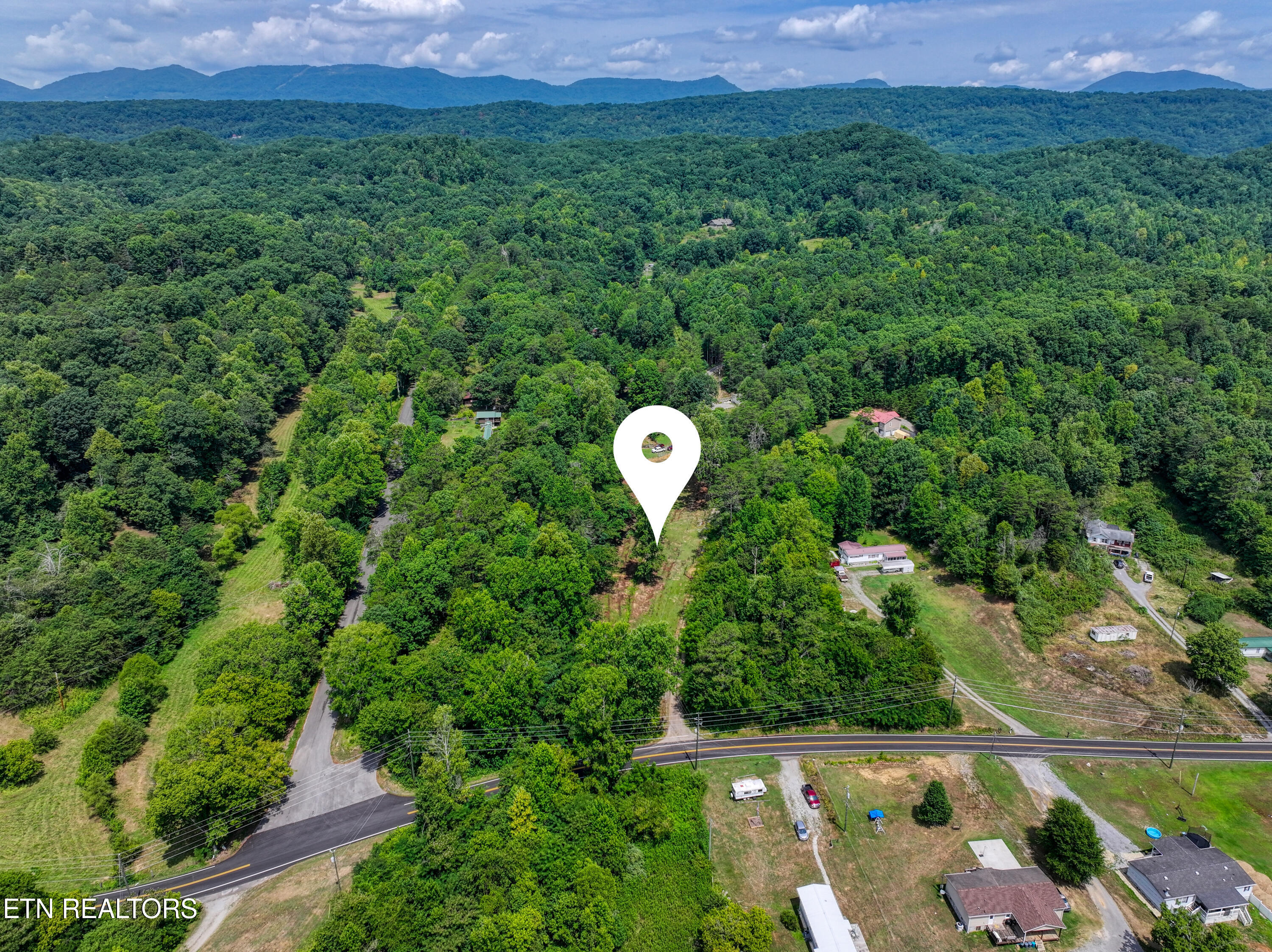 713 Pine Ridge Road Clinton TN 37716
