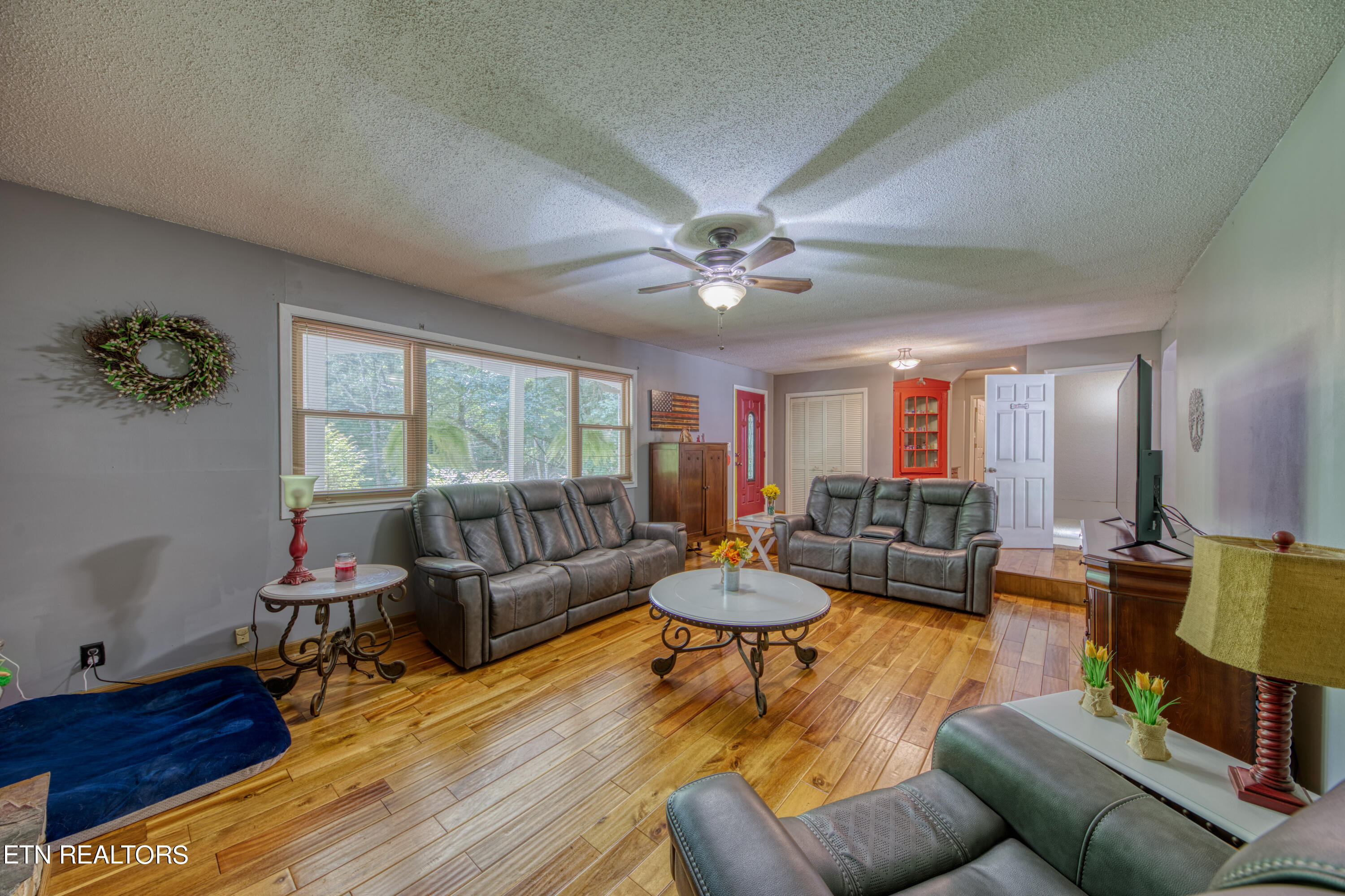 713 Pine Ridge Road Clinton TN 37716