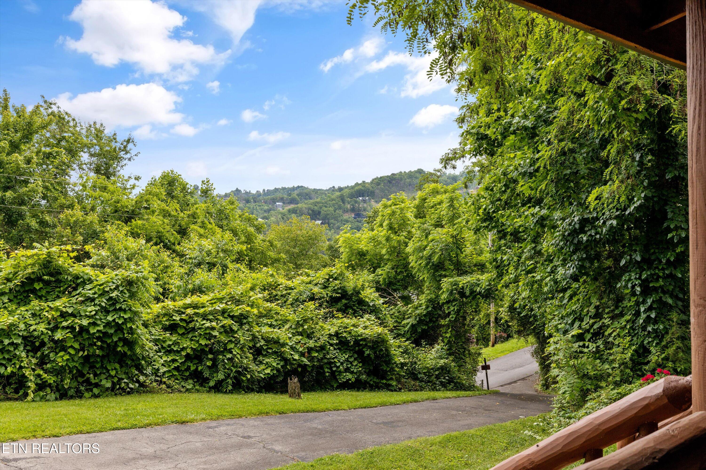 3114 Hatcher Top Road Sevierville TN 37862