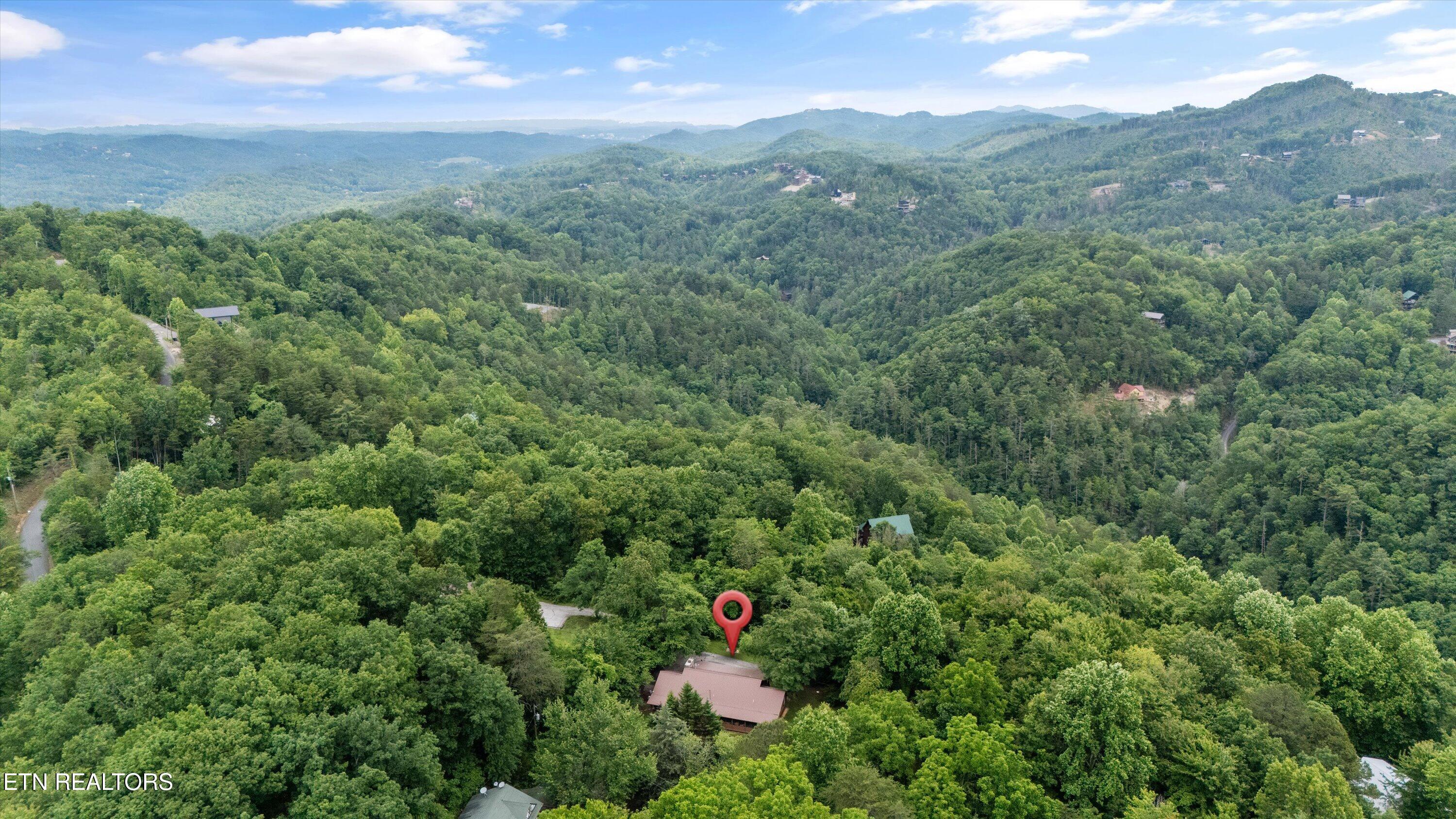 3114 Hatcher Top Road Sevierville TN 37862