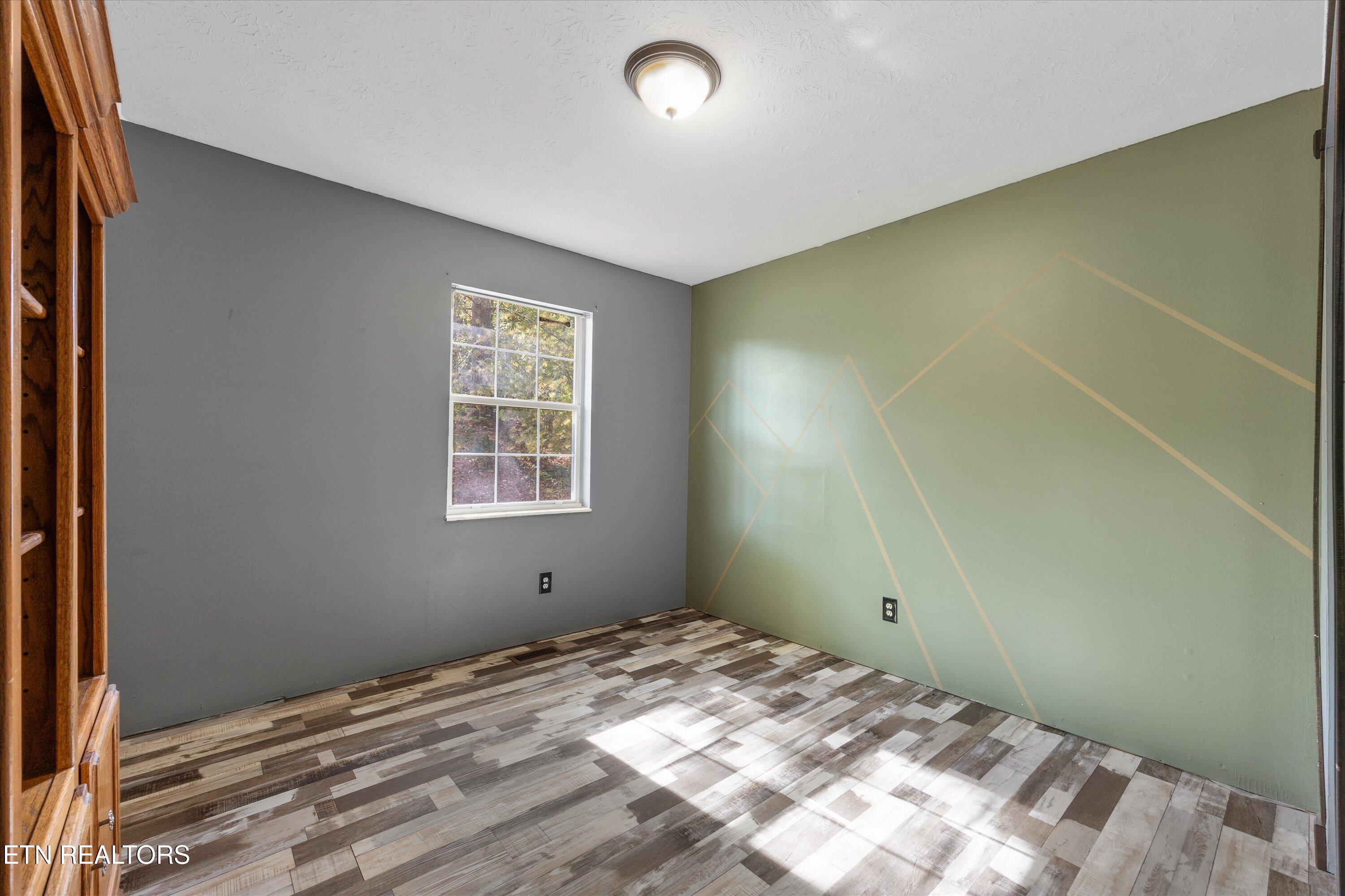 250 Ollis Road Oliver Springs TN 37840