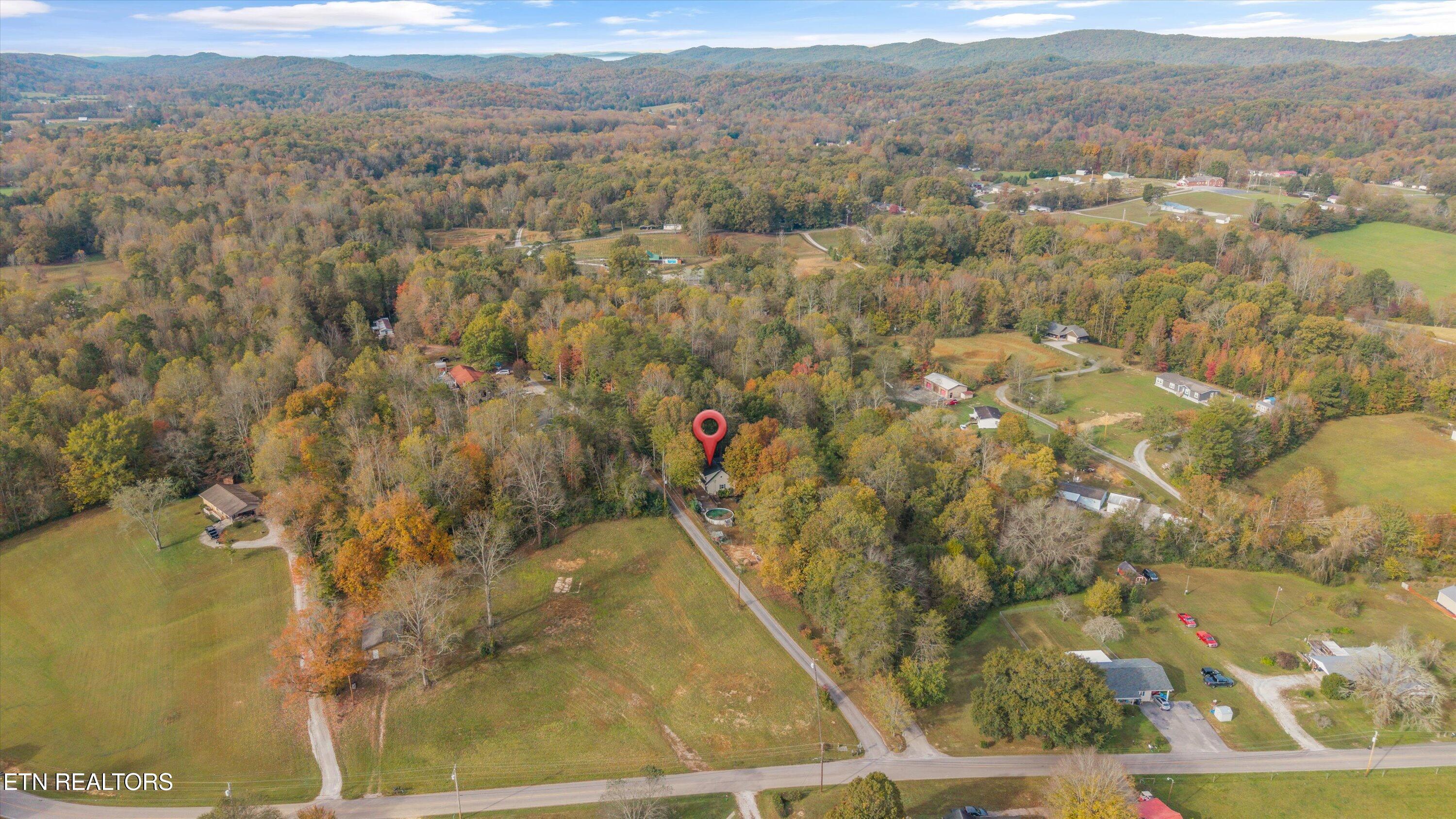 250 Ollis Road Oliver Springs TN 37840
